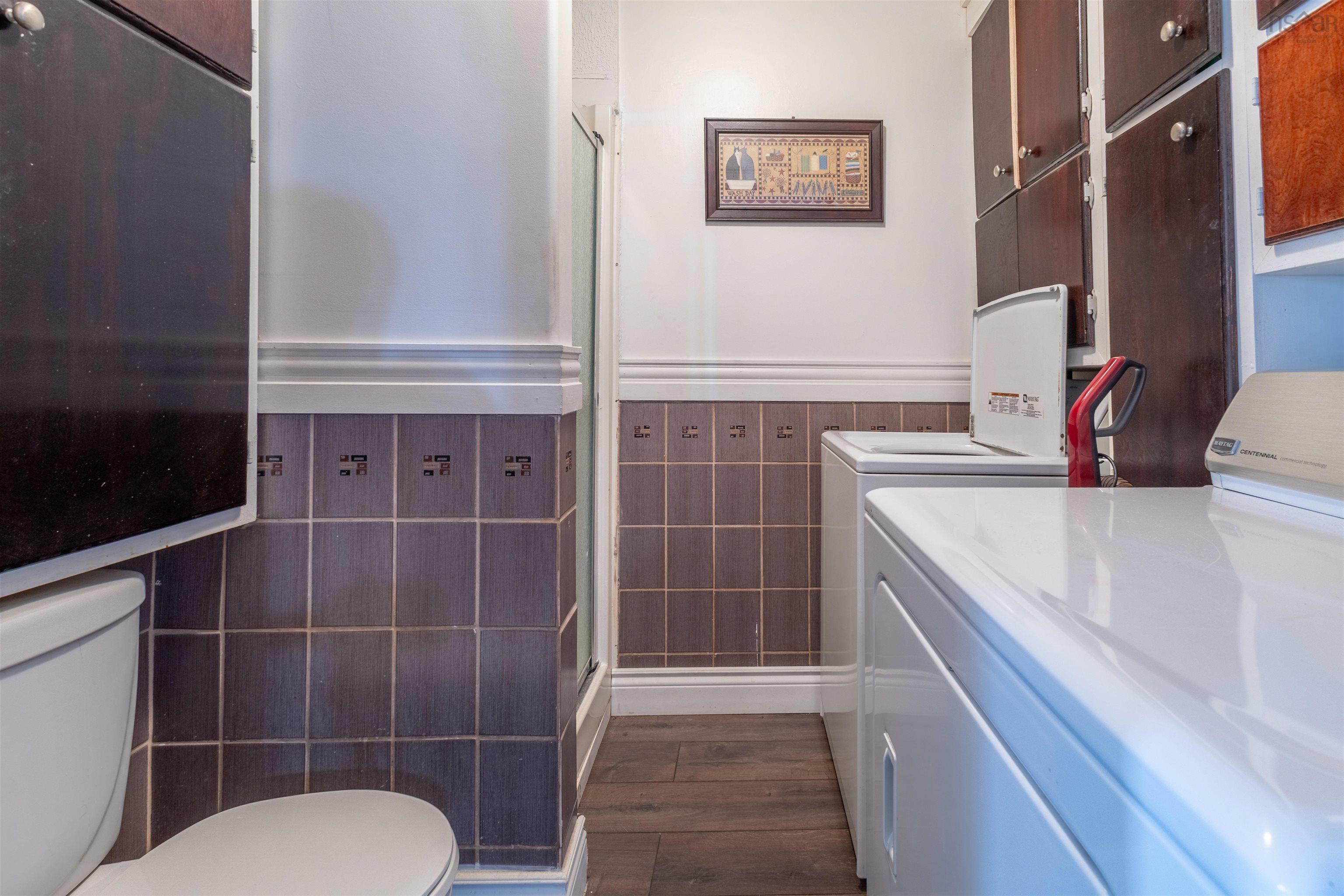 $449,000.00: 10383 105 Highway, Aberdeen