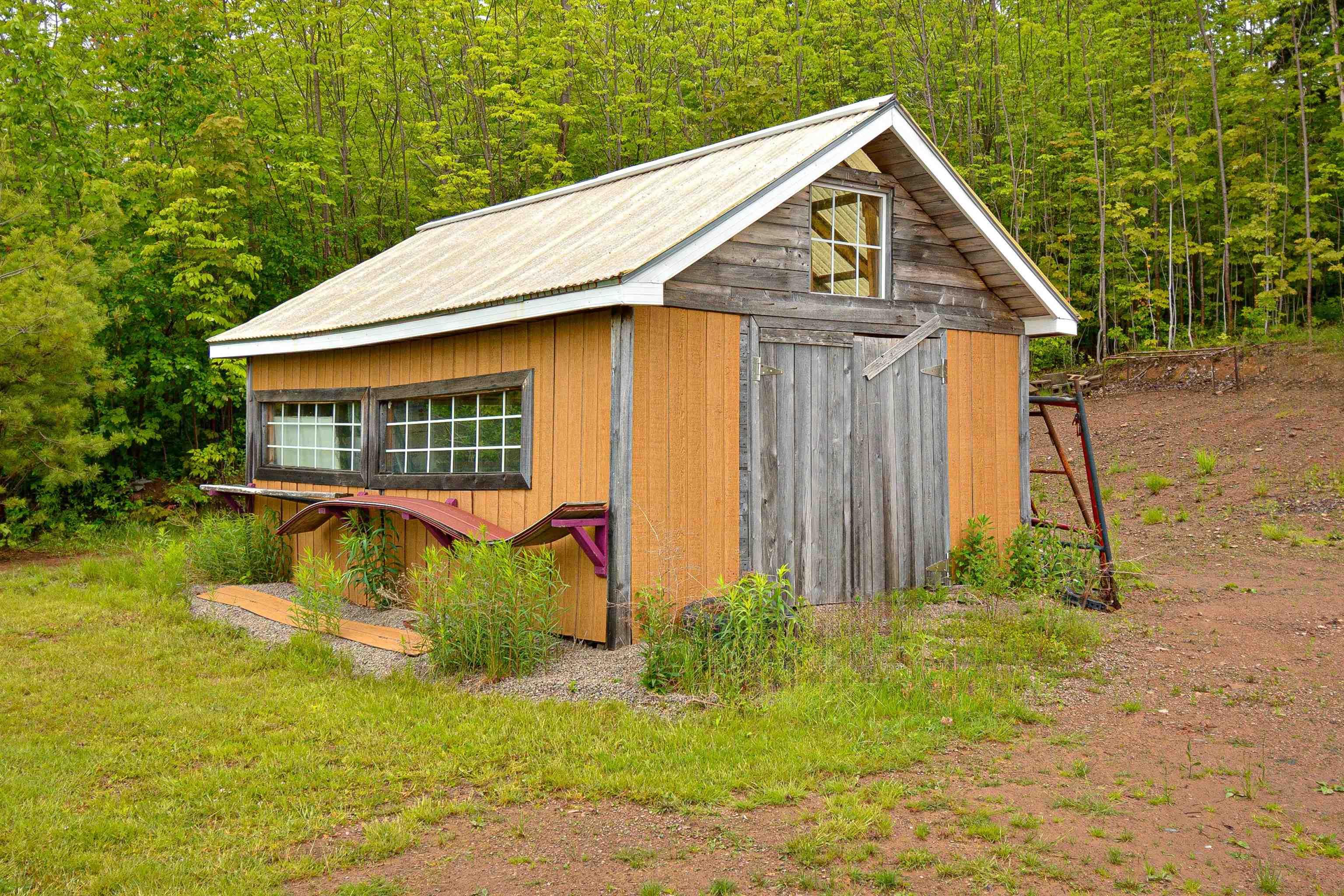 $449,000.00: 10383 105 Highway, Aberdeen