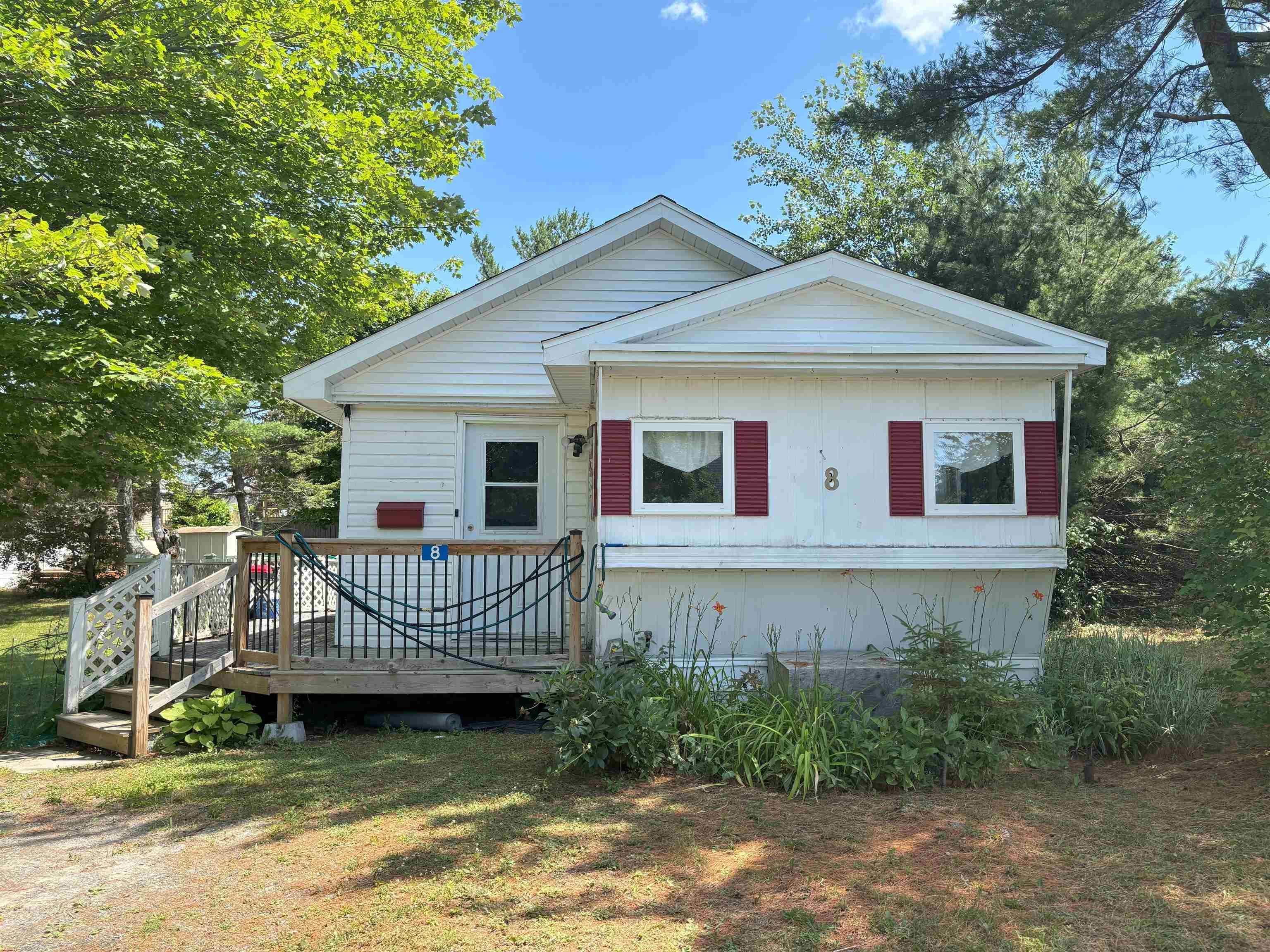 $140,000.00: 8 Paddock Lane, Falmouth