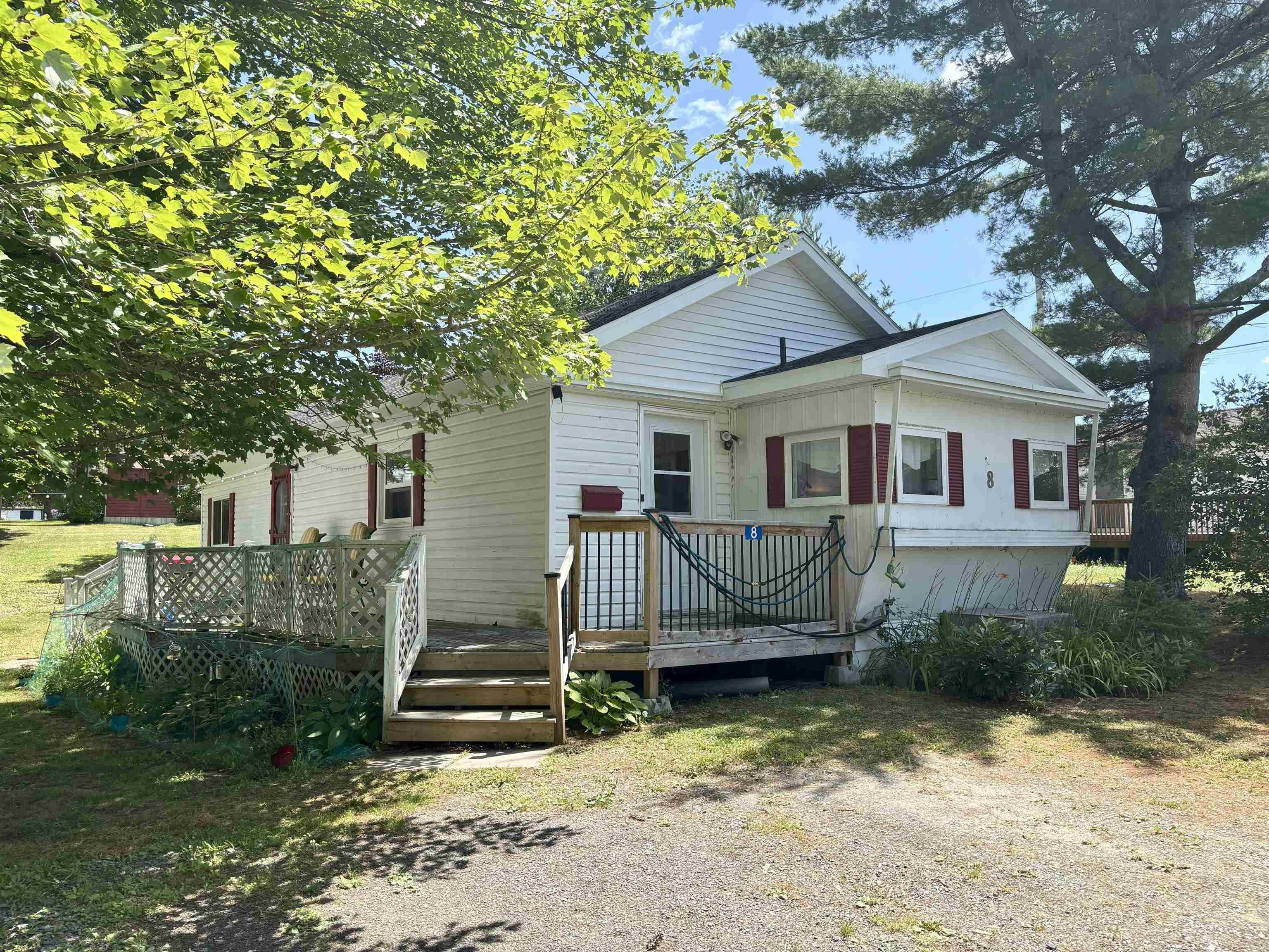 $140,000.00: 8 Paddock Lane, Falmouth