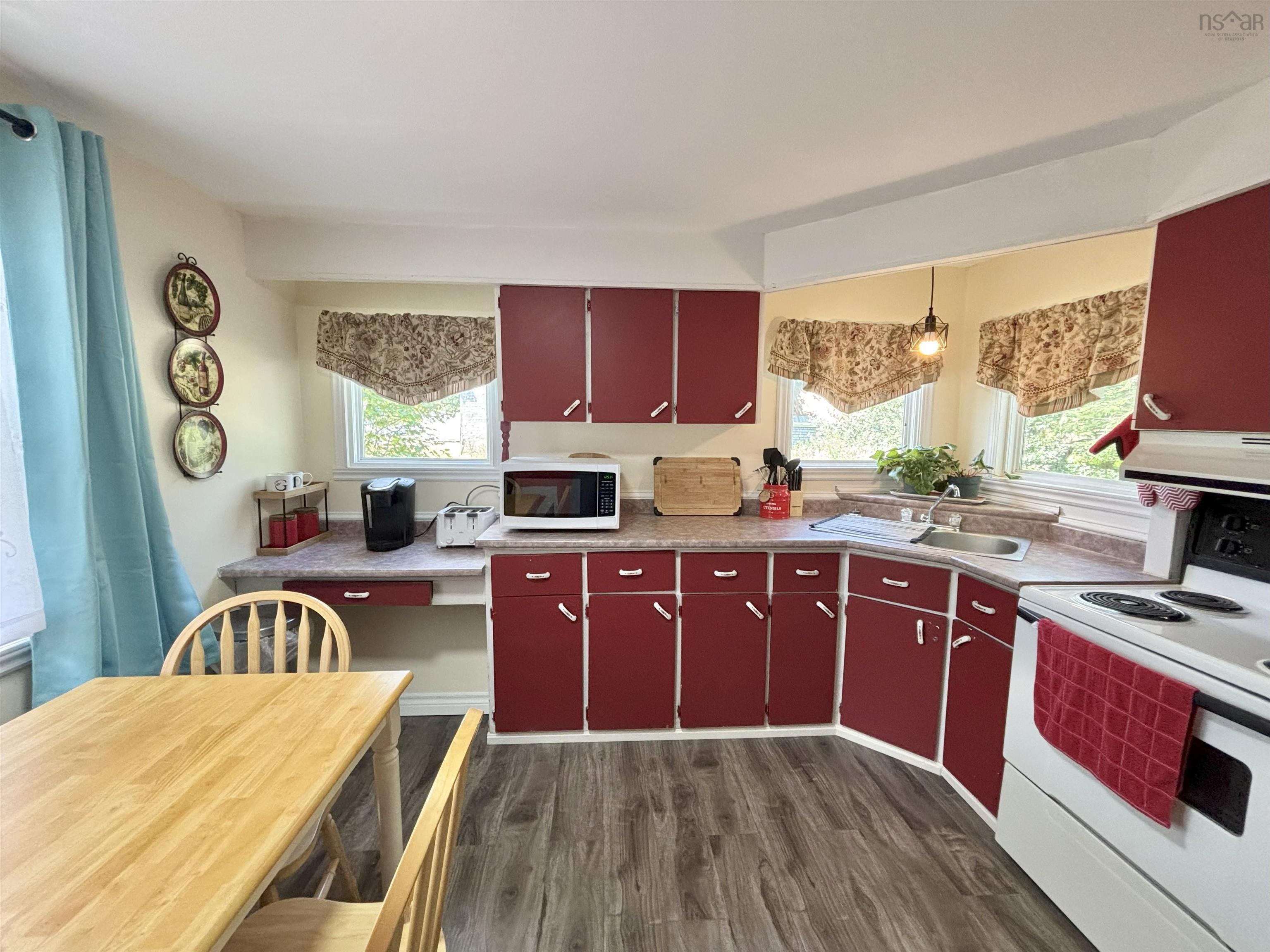 $140,000.00: 8 Paddock Lane, Falmouth