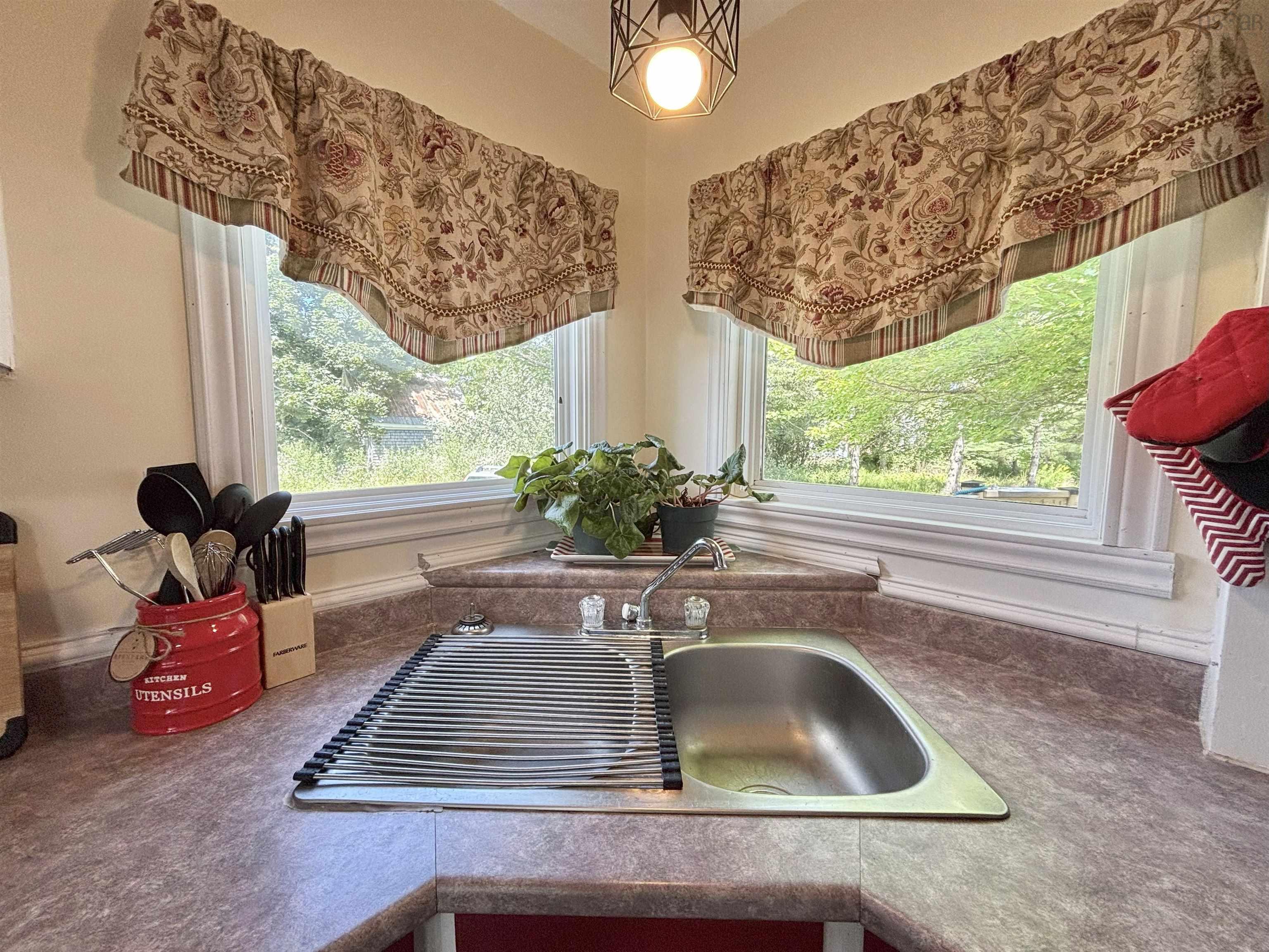 $140,000.00: 8 Paddock Lane, Falmouth