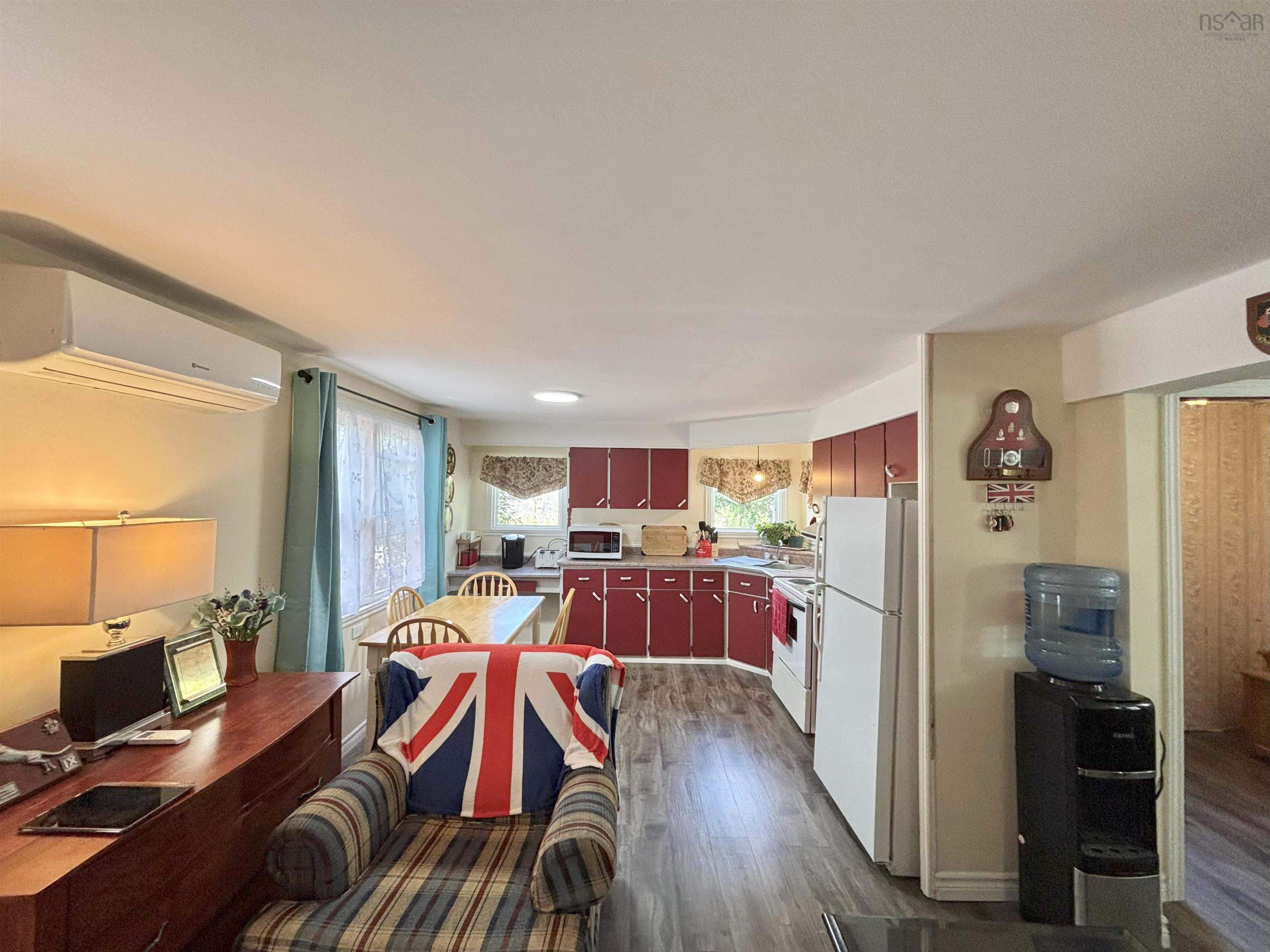 $140,000.00: 8 Paddock Lane, Falmouth