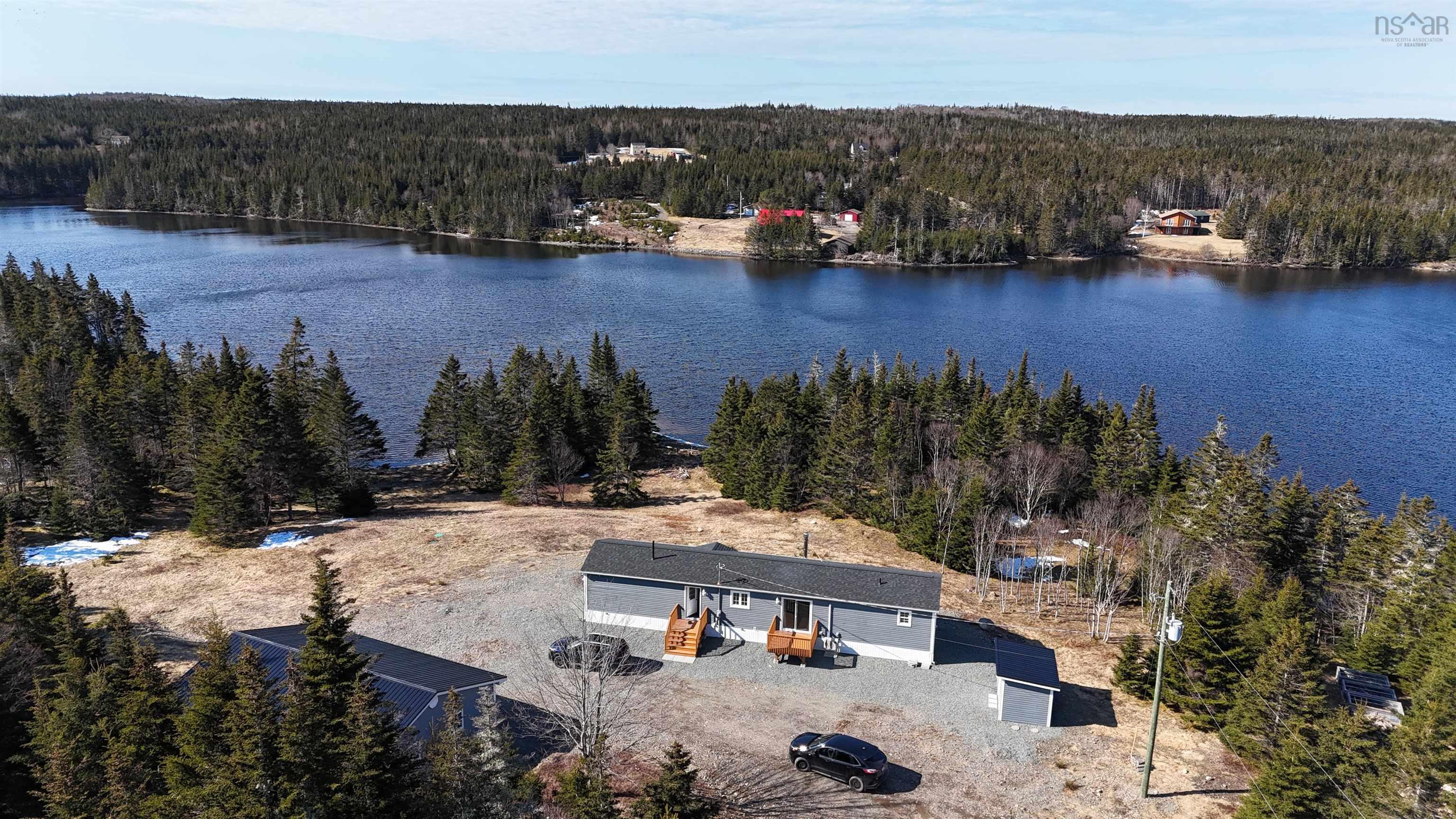 $399,000.00: 290 Eastside Grand River Road, Grand River