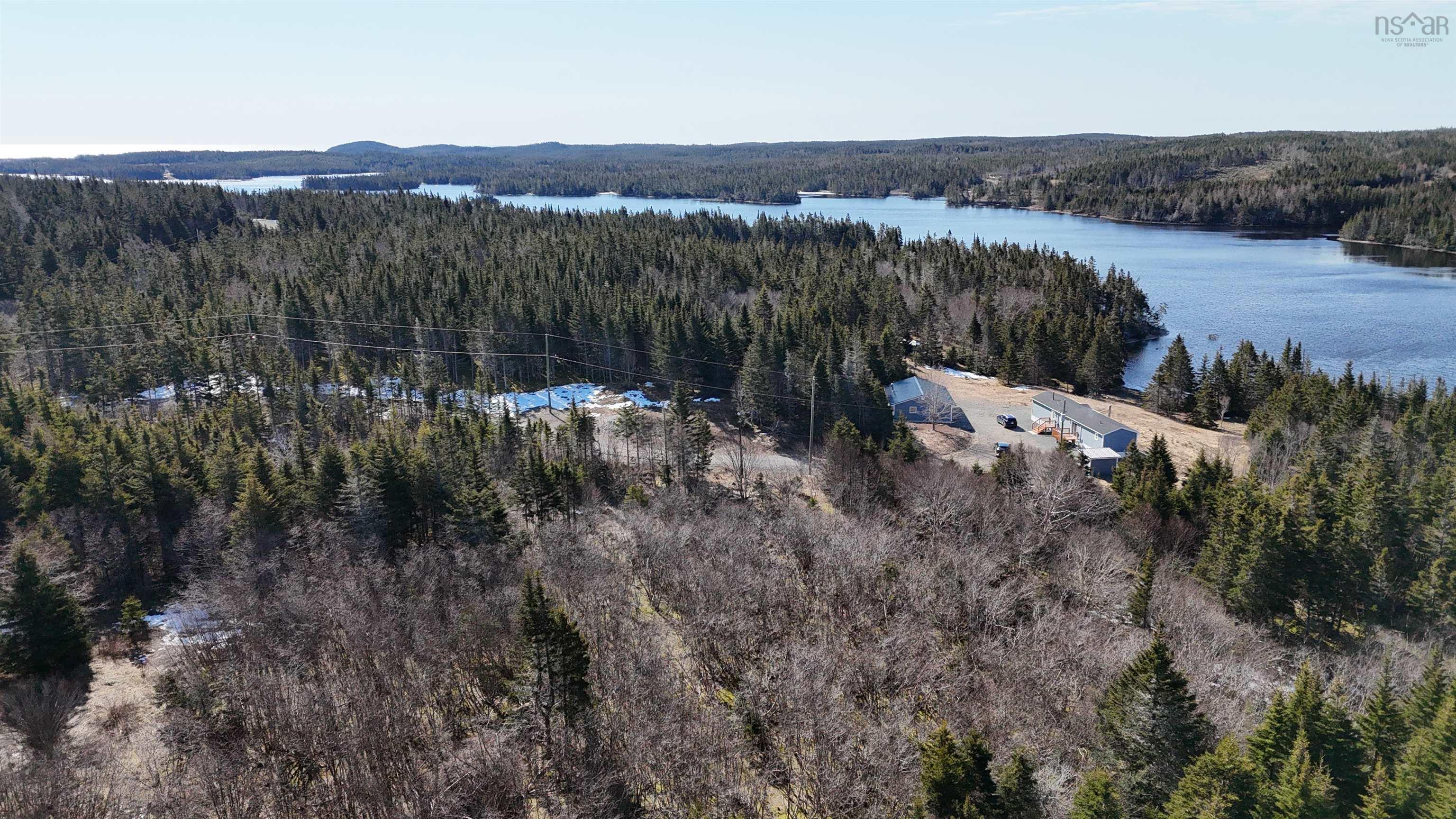 $399,000.00: 290 Eastside Grand River Road, Grand River