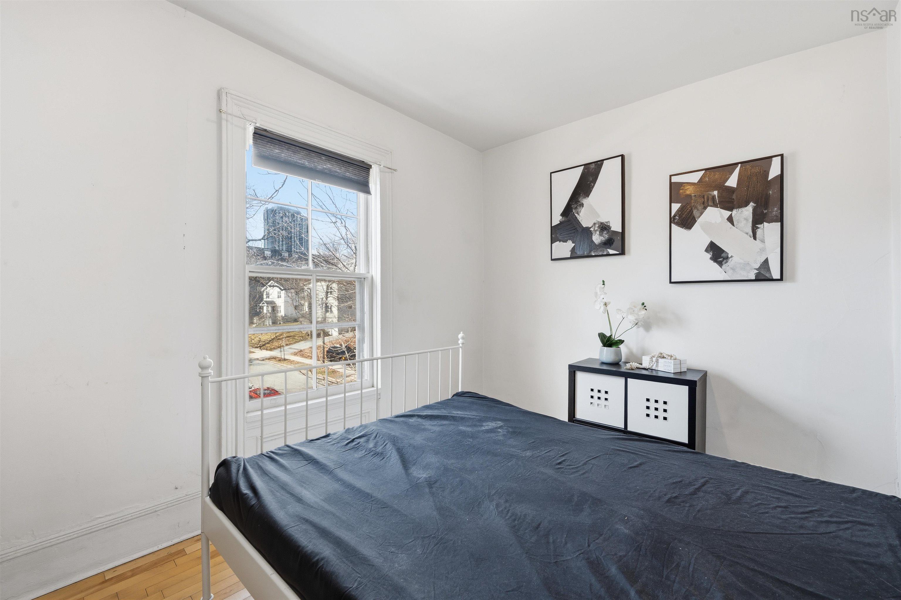 3 1034 Barrington Street, Halifax Peninsula, NS (MLS 202607327)