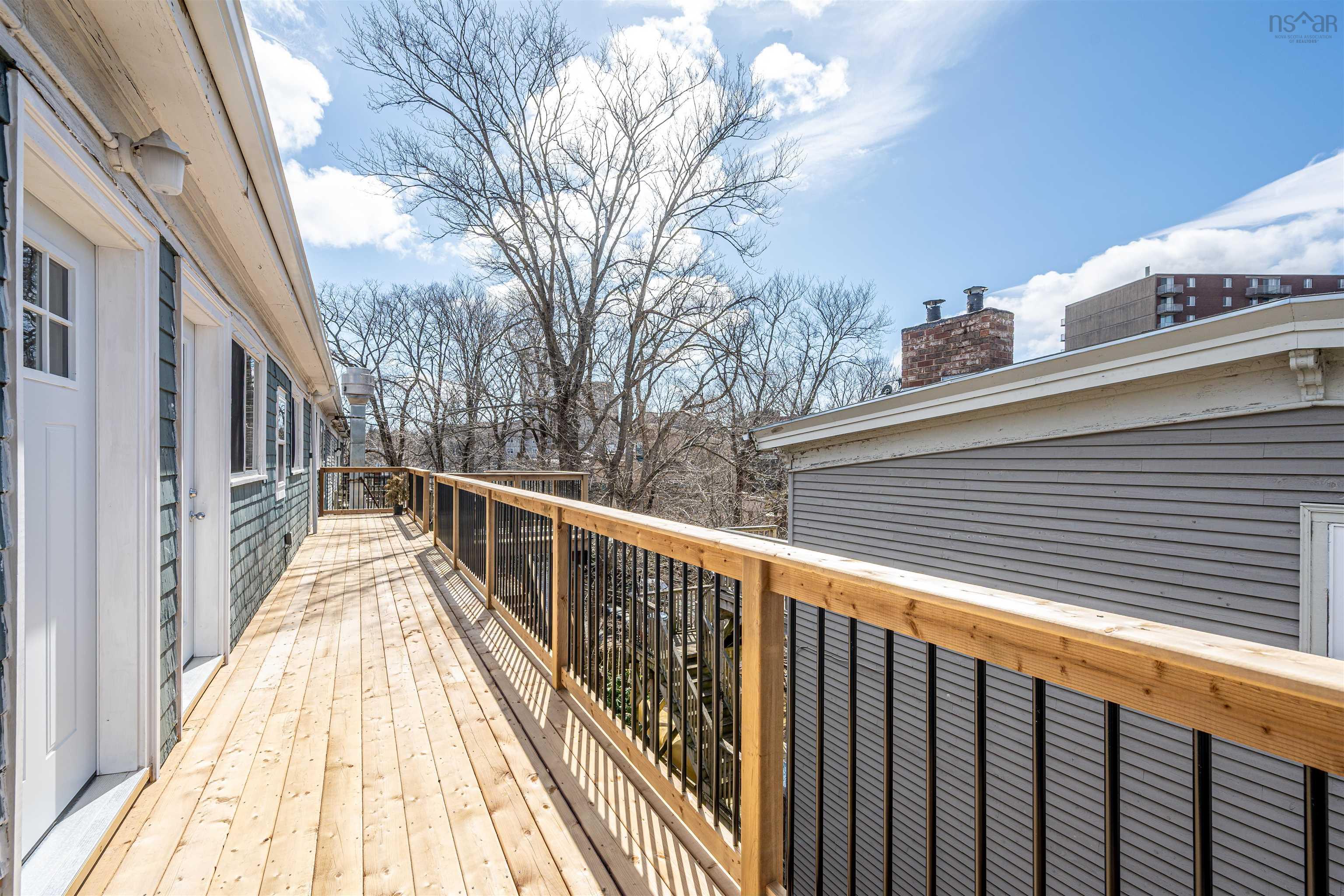 3 1034 Barrington Street, Halifax Peninsula, NS (MLS 202607327)