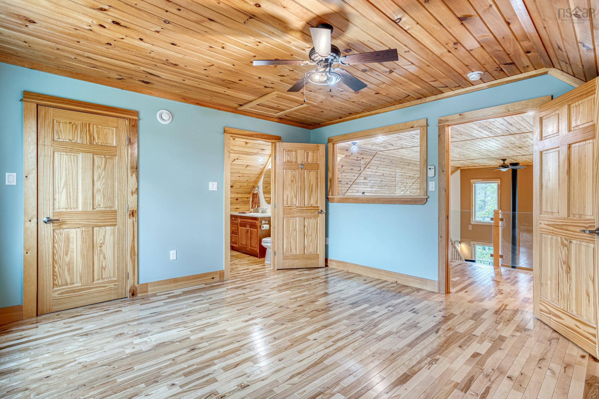 $749,900.00: 33 Eastern Point Lane, East Uniacke