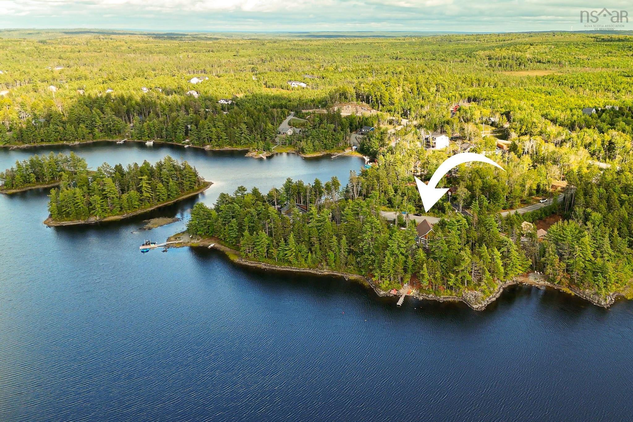 $749,900.00: 33 Eastern Point Lane, East Uniacke