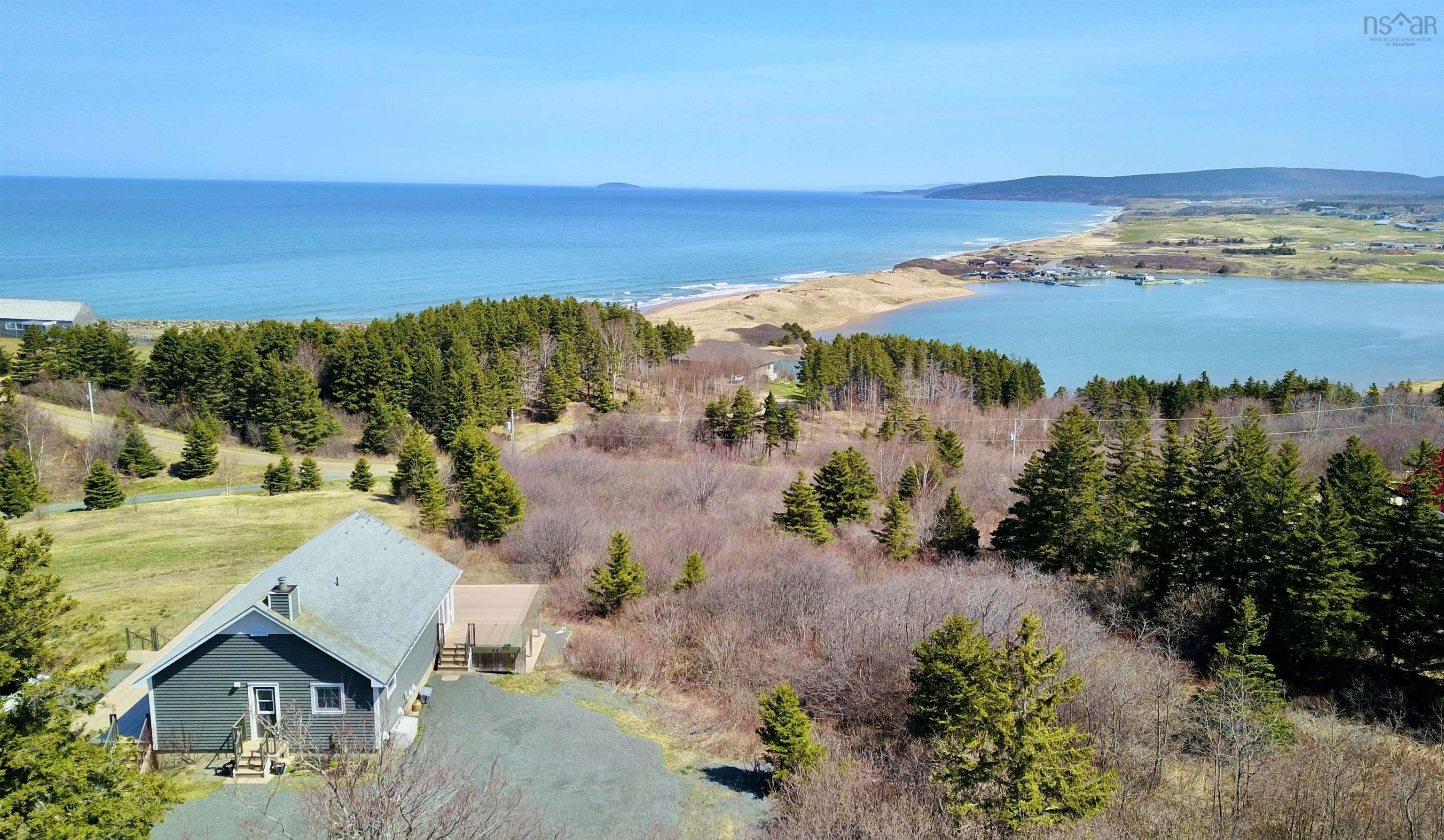 $1,000,000.00: 161 Harbour Heights Road, Broad Cove Banks