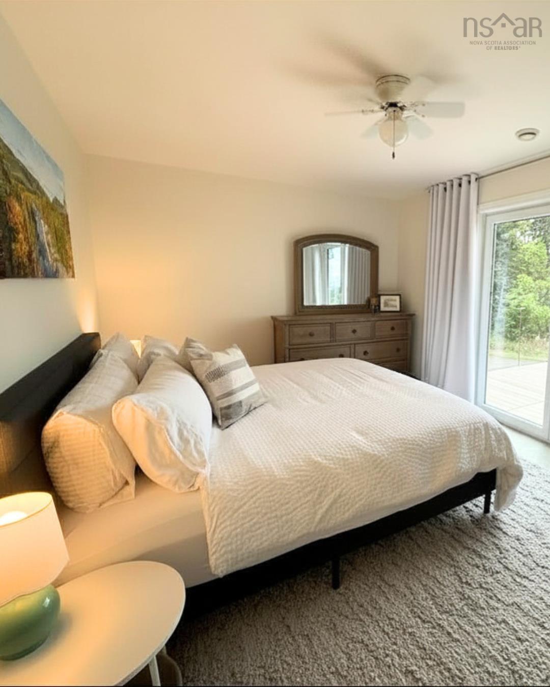 $1,000,000.00: 161 Harbour Heights Road, Broad Cove Banks