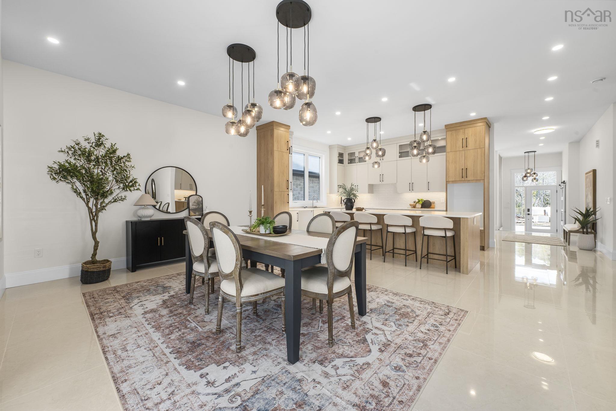$1,695,000.00: 6 Glissade Court, Bedford