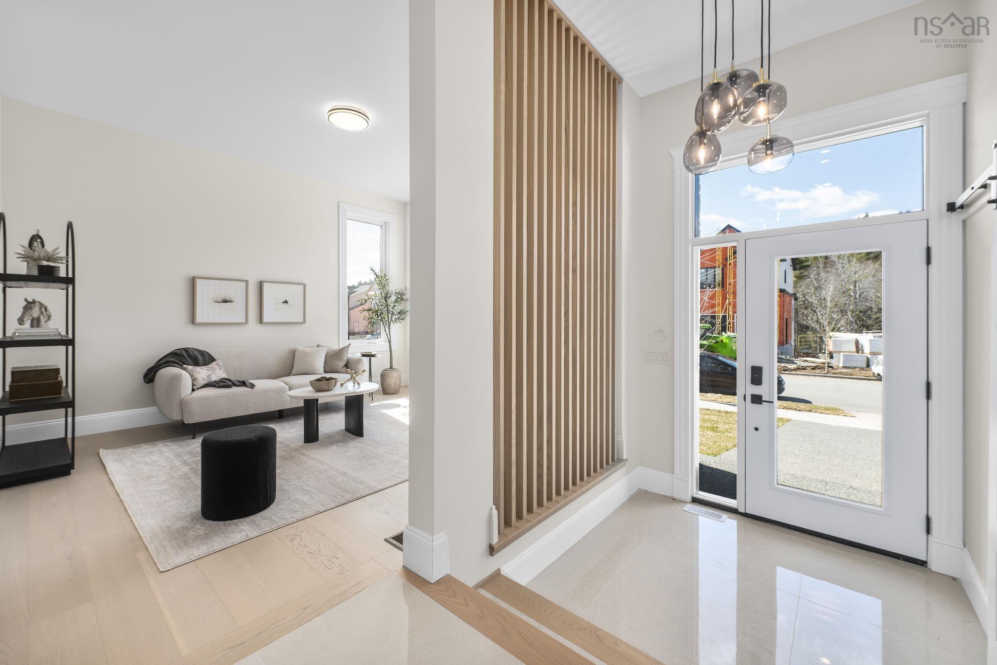 $1,695,000.00: 6 Glissade Court, Bedford