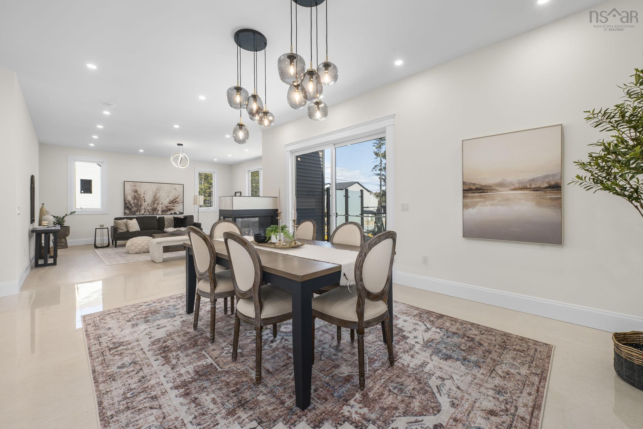 $1,695,000.00: 6 Glissade Court, Bedford