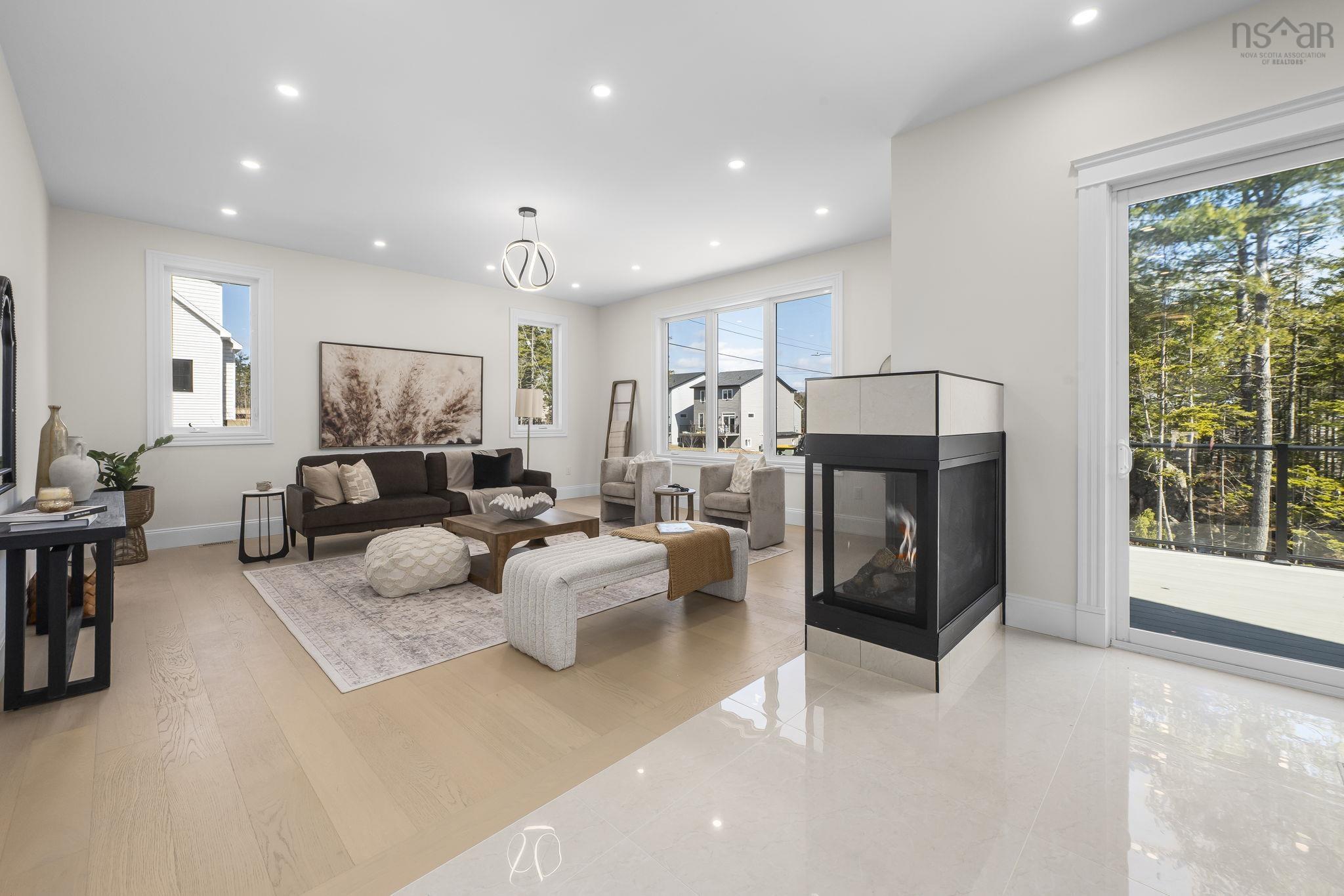 $1,695,000.00: 6 Glissade Court, Bedford