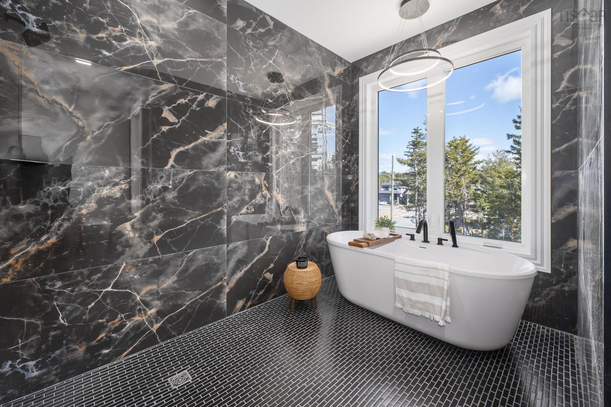 $1,695,000.00: 6 Glissade Court, Bedford