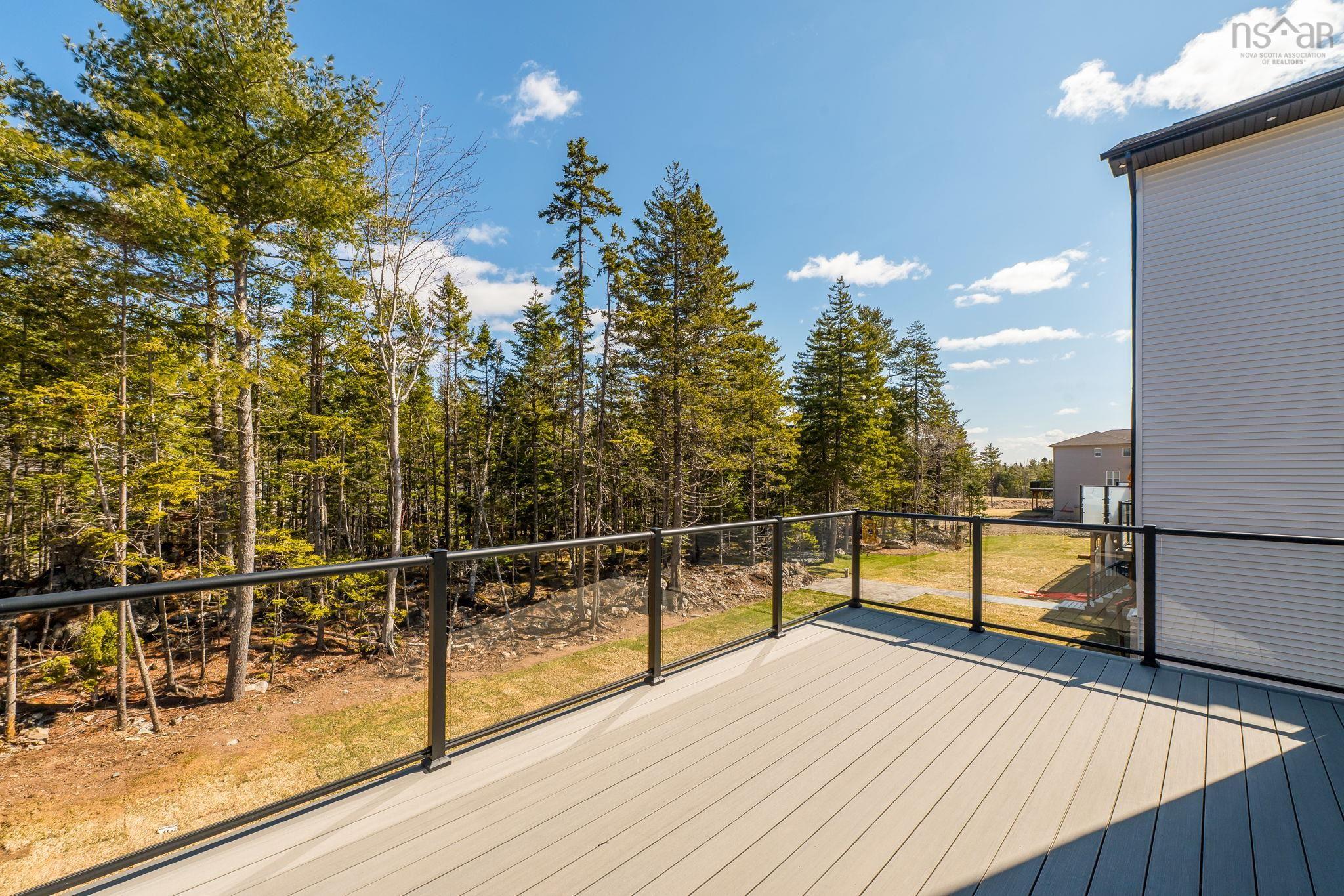 $1,695,000.00: 6 Glissade Court, Bedford