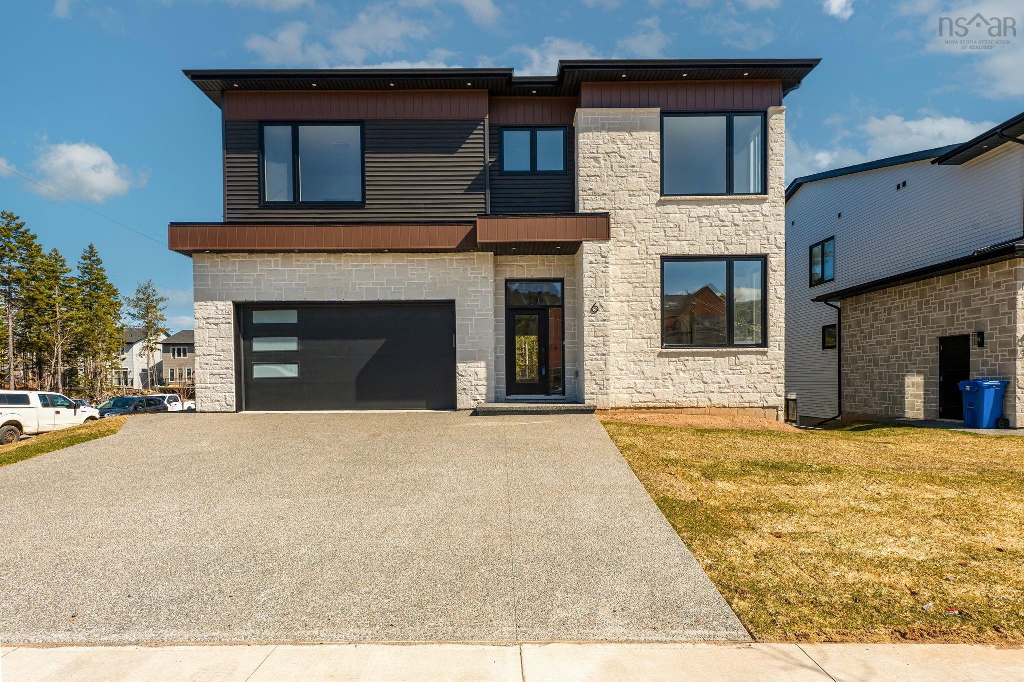 $1,695,000.00: 6 Glissade Court, Bedford
