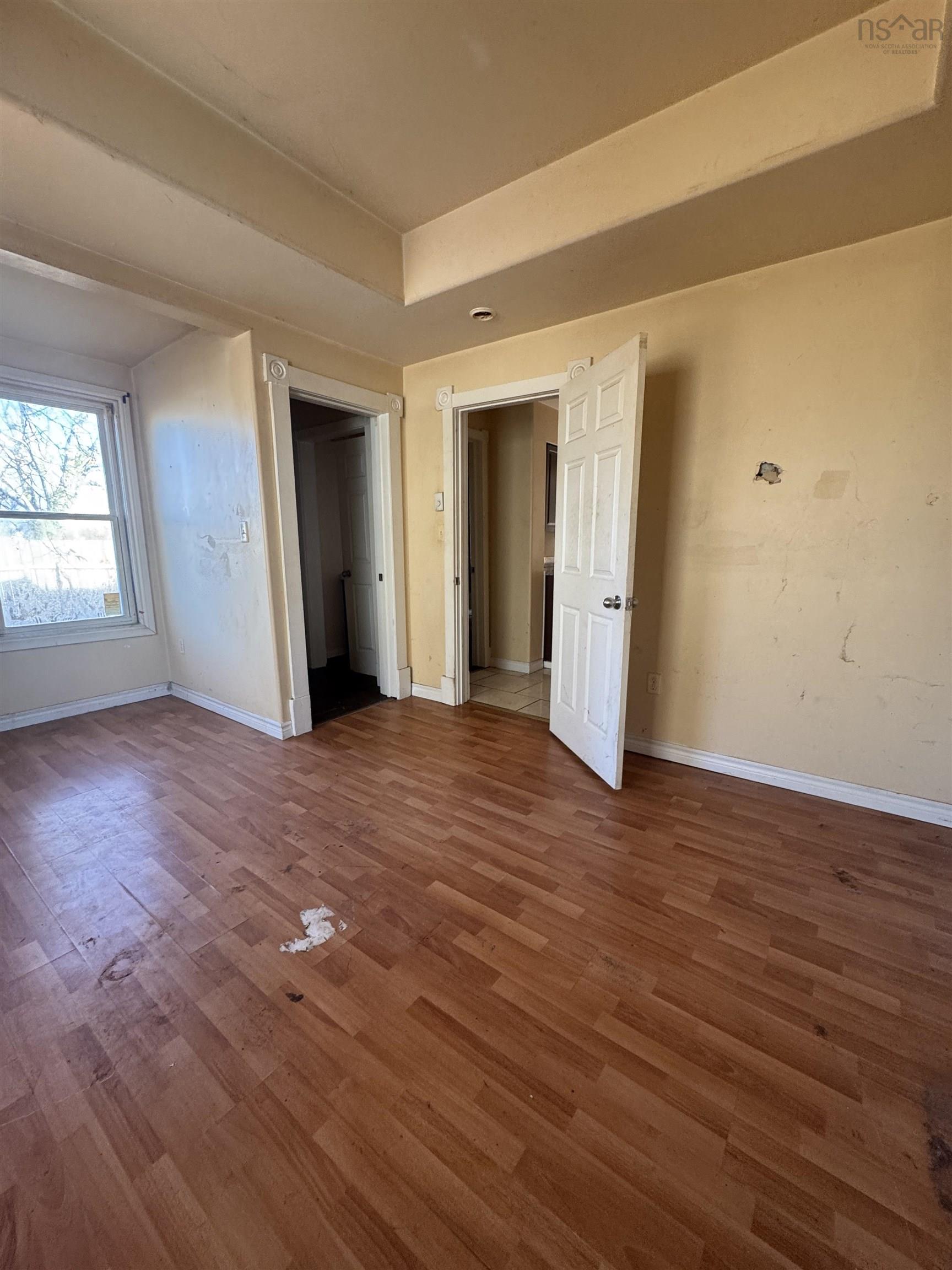 $185,000.00: 13 Centre Street, Truro