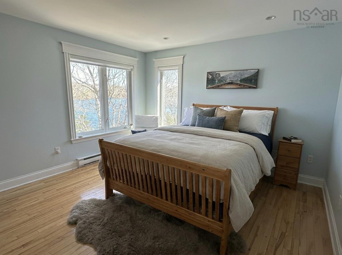 $949,900.00: 42 Diana Grace Avenue, Dartmouth