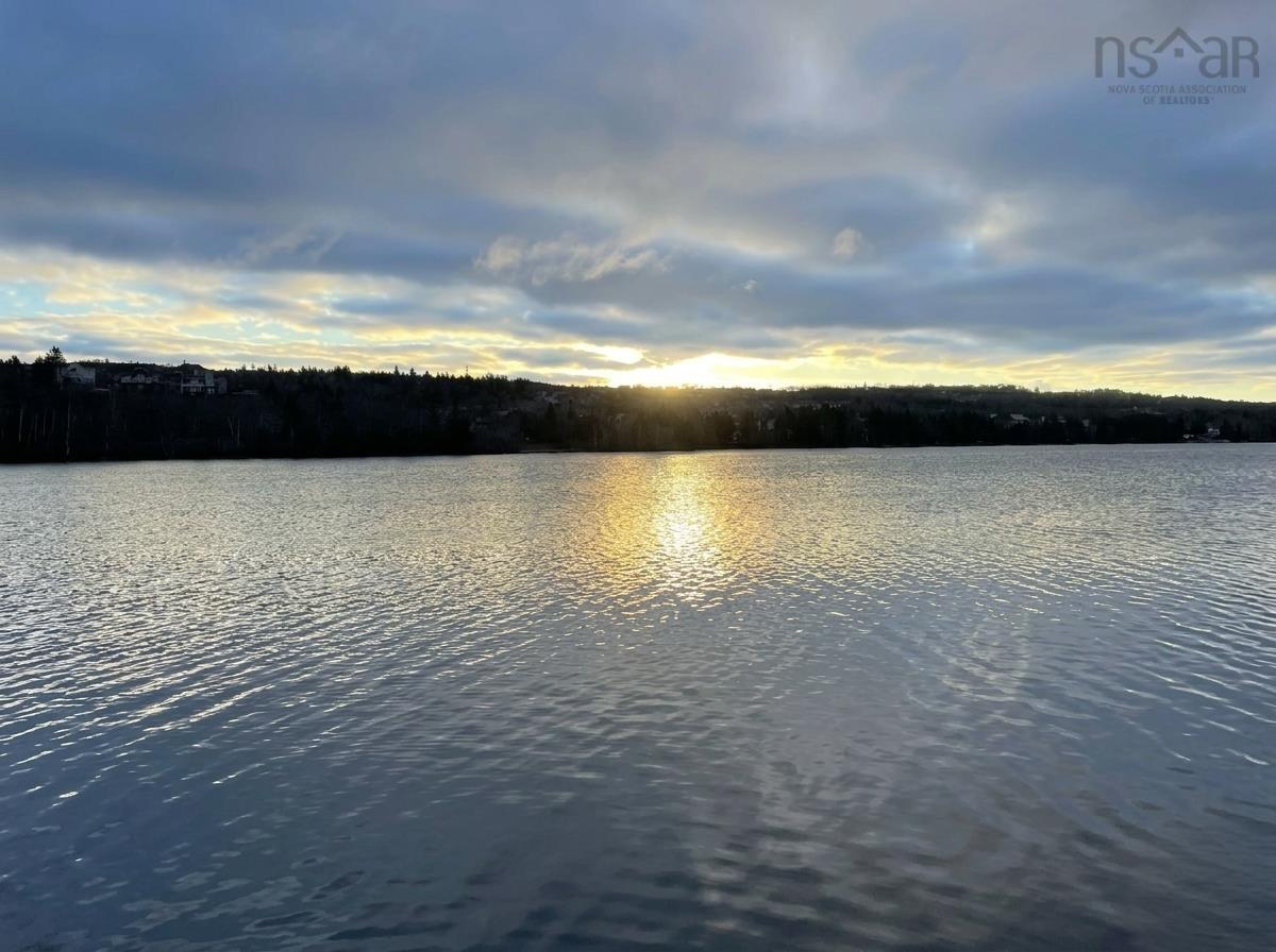 42 Diana Grace Avenue, Dartmouth, NS (MLS 202607372)