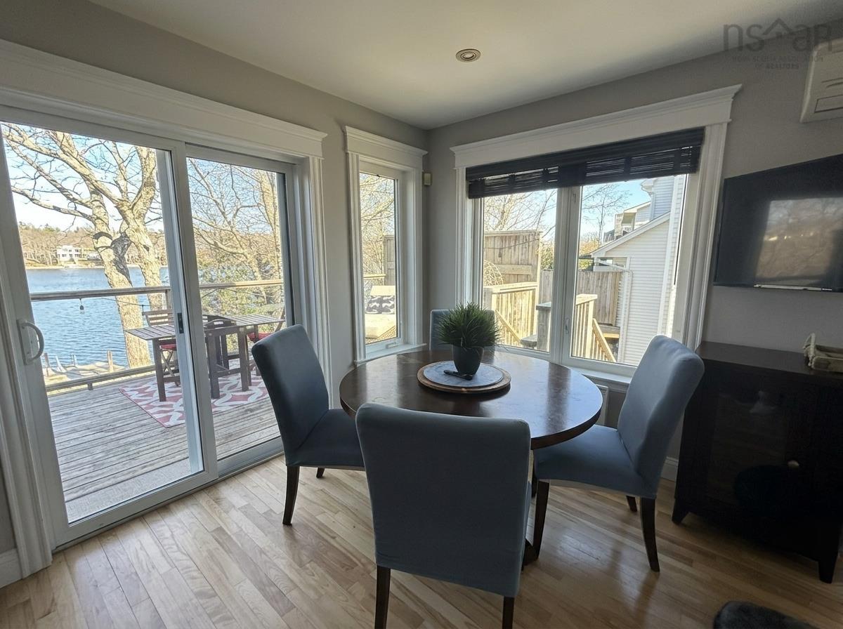 $949,900.00: 42 Diana Grace Avenue, Dartmouth