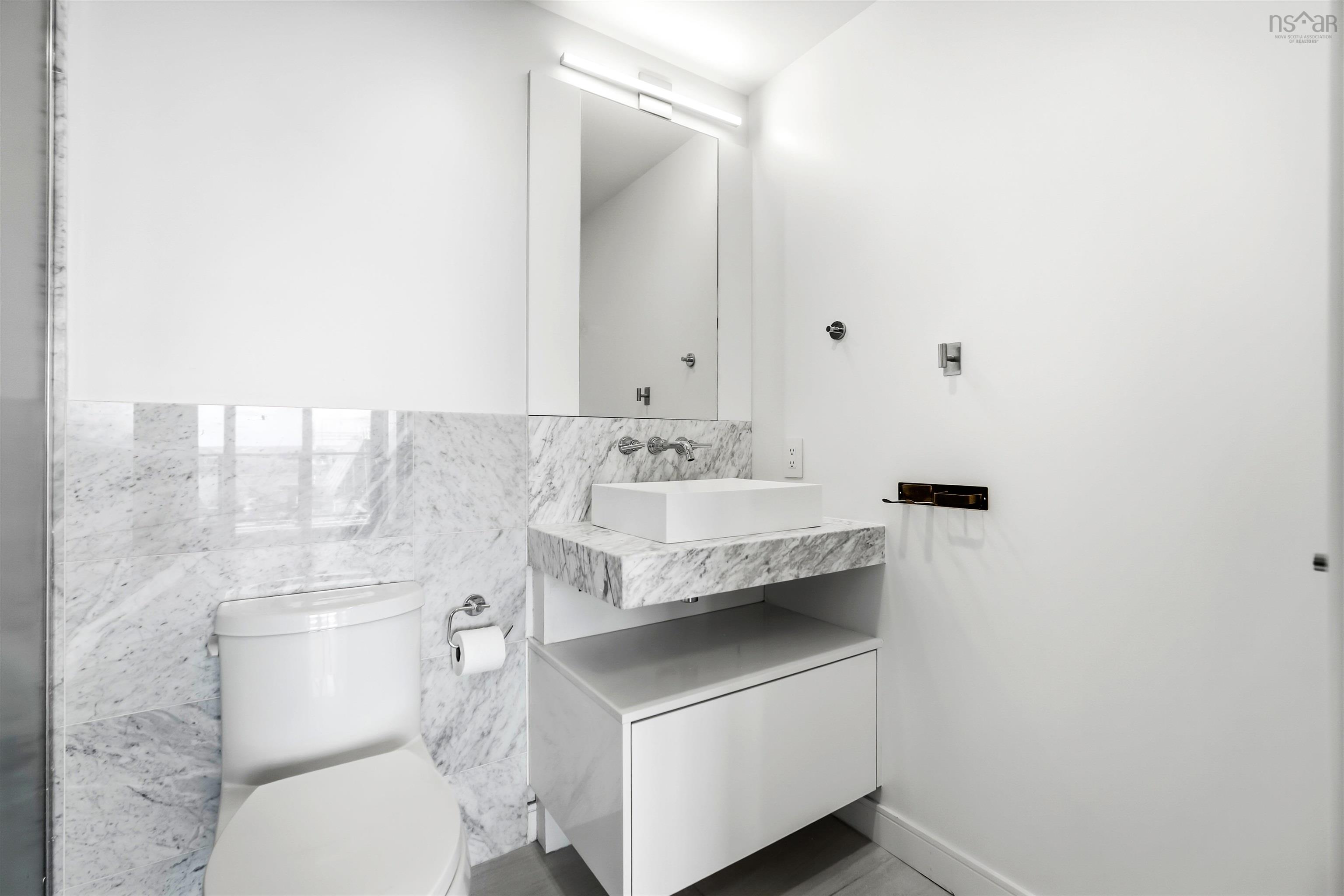 $729,000.00: 1705 1650 Granville Street, Halifax