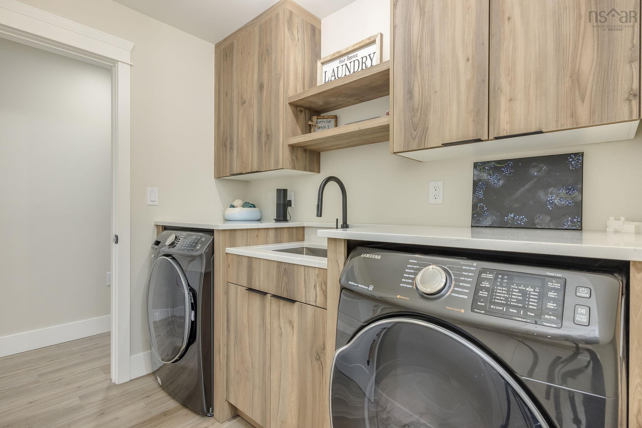 $642,900.00: 178 Rivercrest Lane, Greenwood