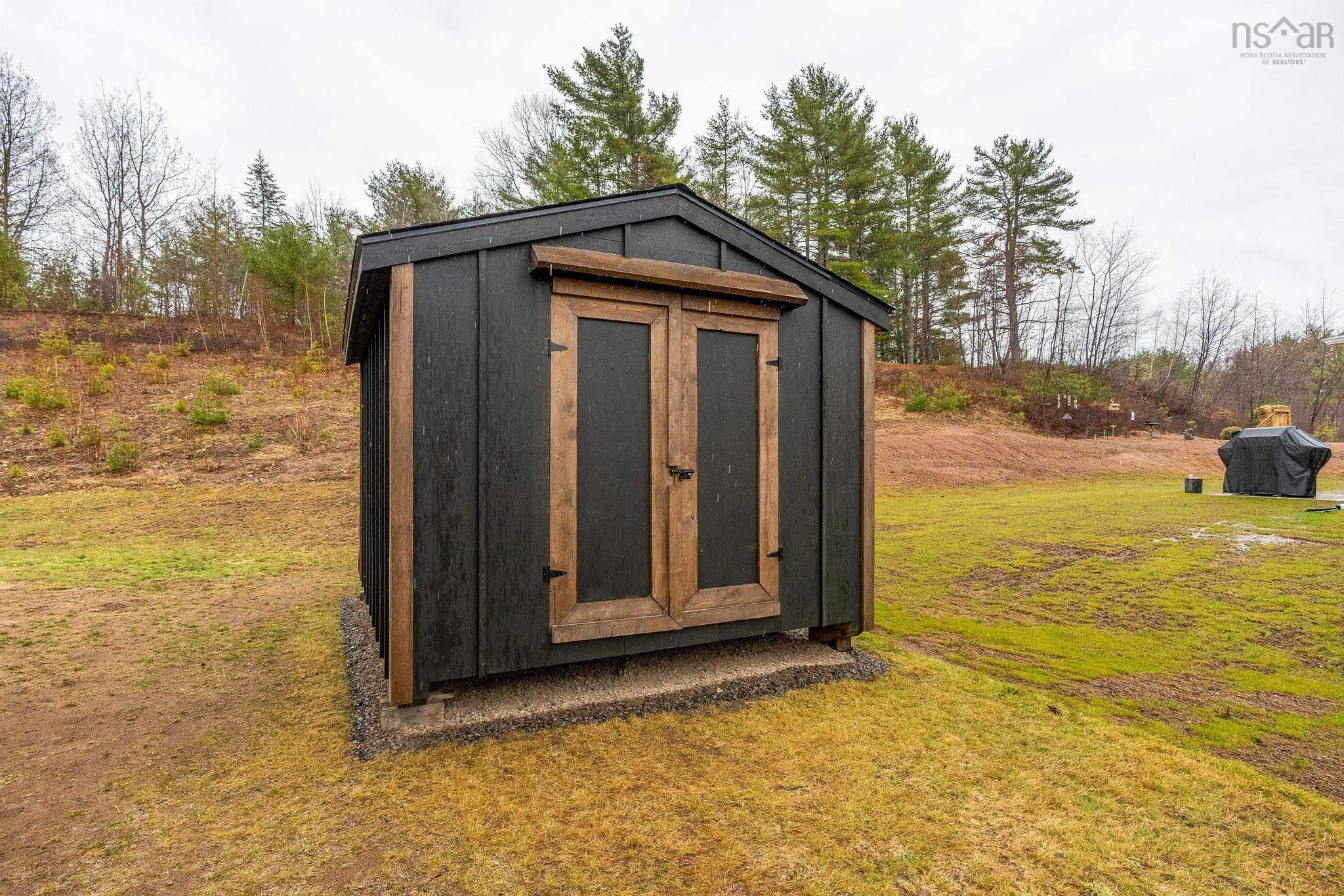 $642,900.00: 178 Rivercrest Lane, Greenwood