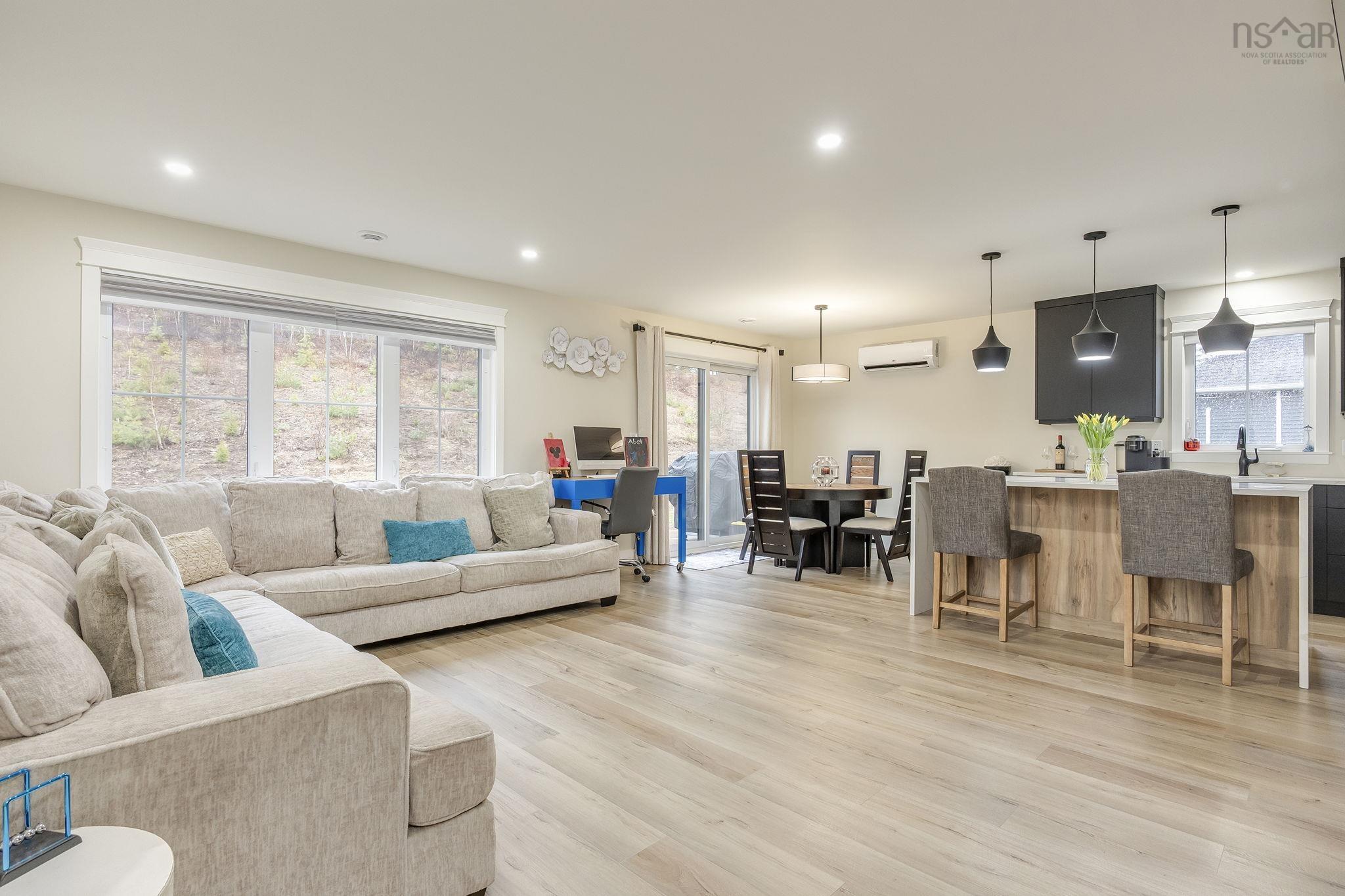 $642,900.00: 178 Rivercrest Lane, Greenwood