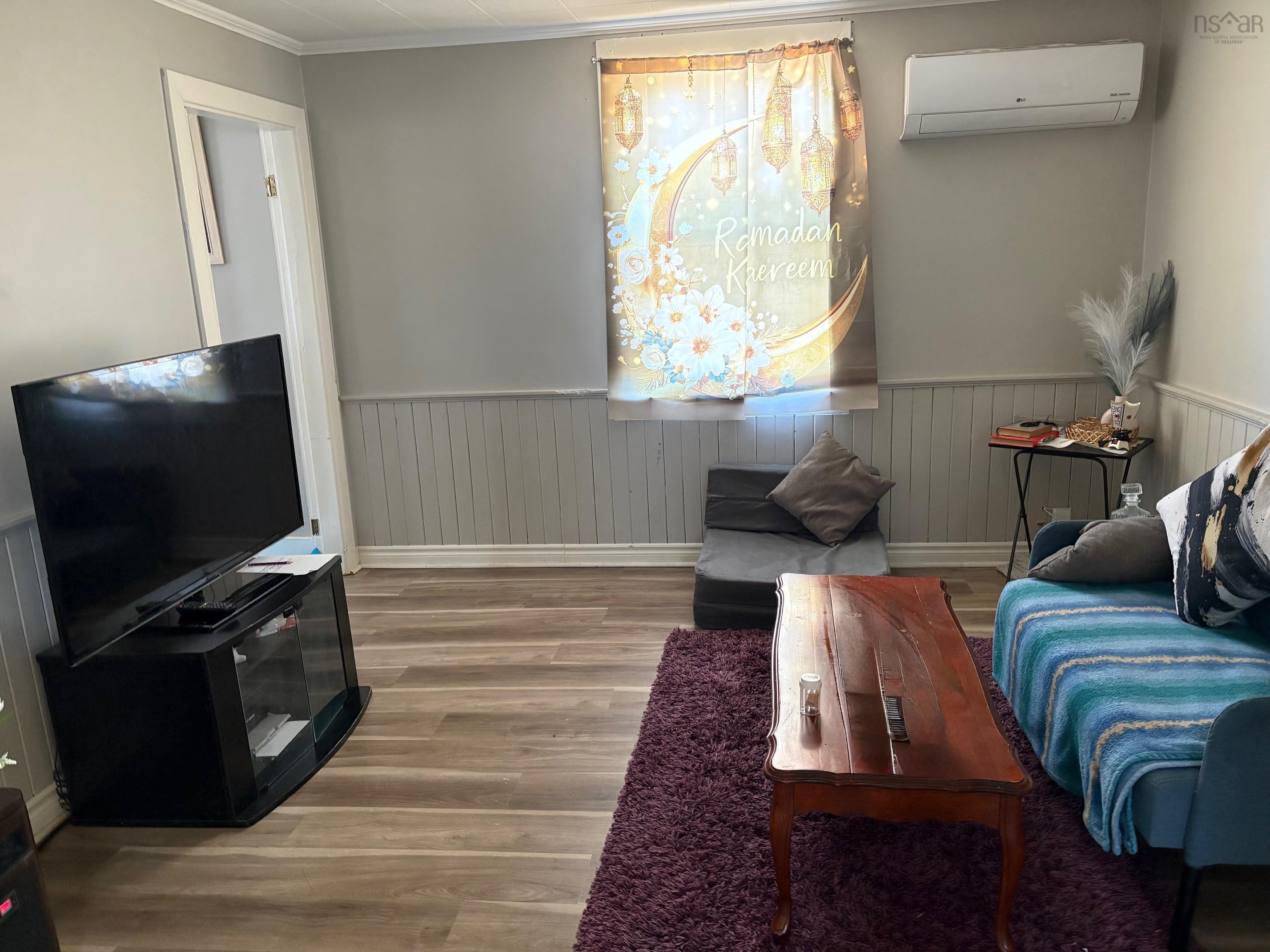 $289,900.00: 635 Faculty Drive, Greenwood