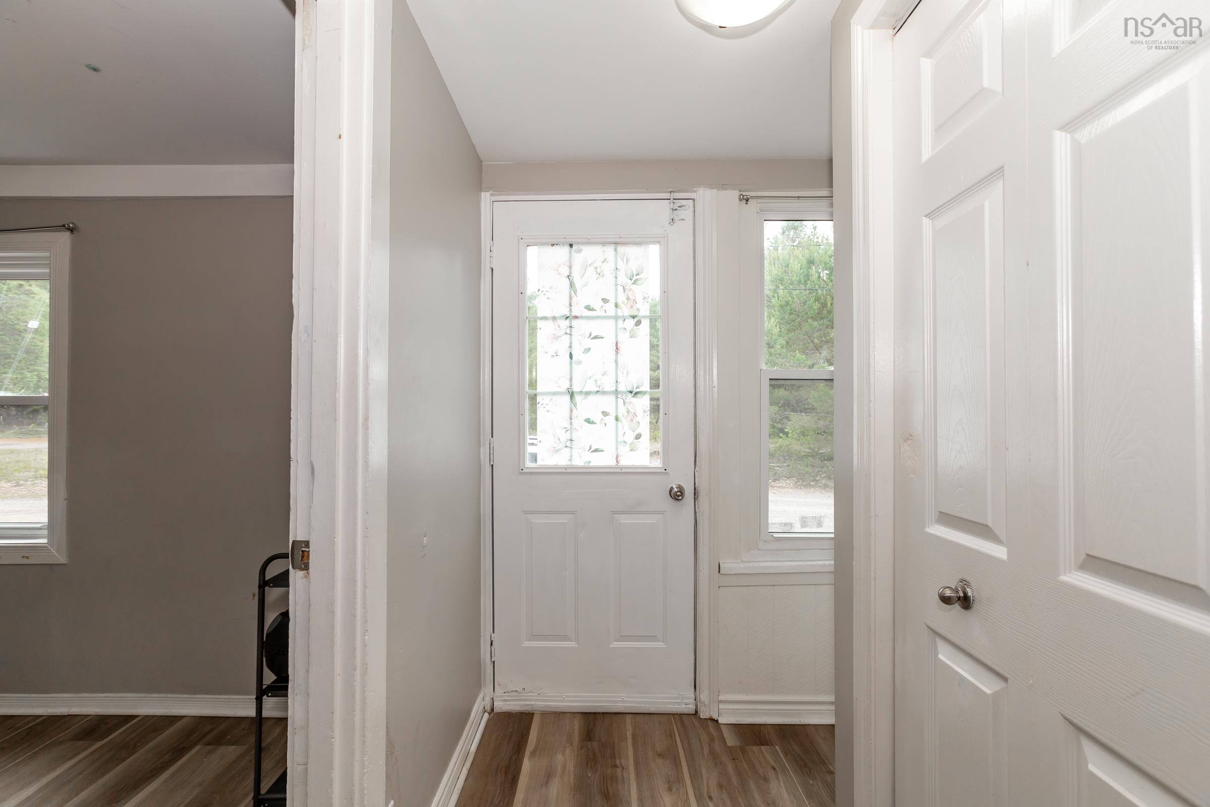 $289,900.00: 635 Faculty Drive, Greenwood