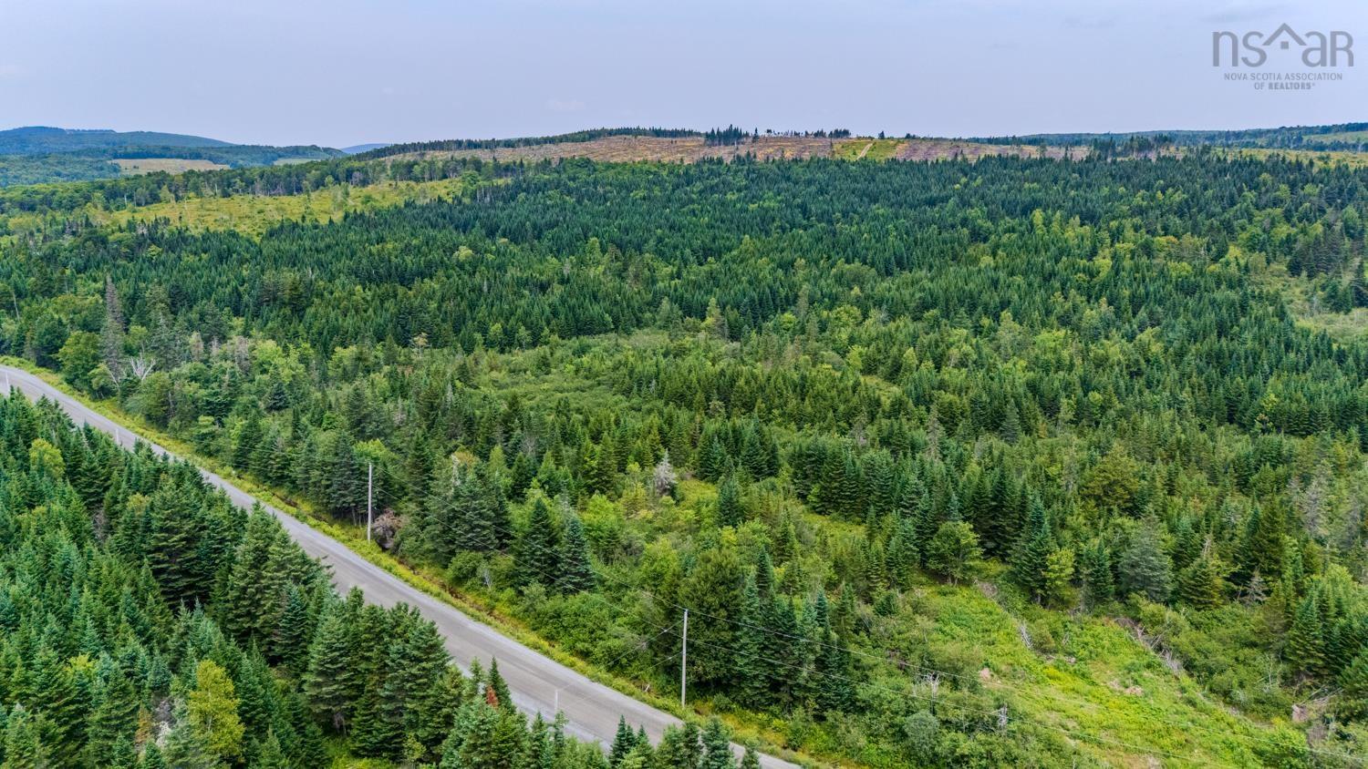 $199,000.00: 676 WESTCHESTER Road, Sutherland Lake