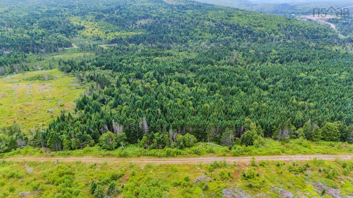 $199,000.00: 676 WESTCHESTER Road, Sutherland Lake