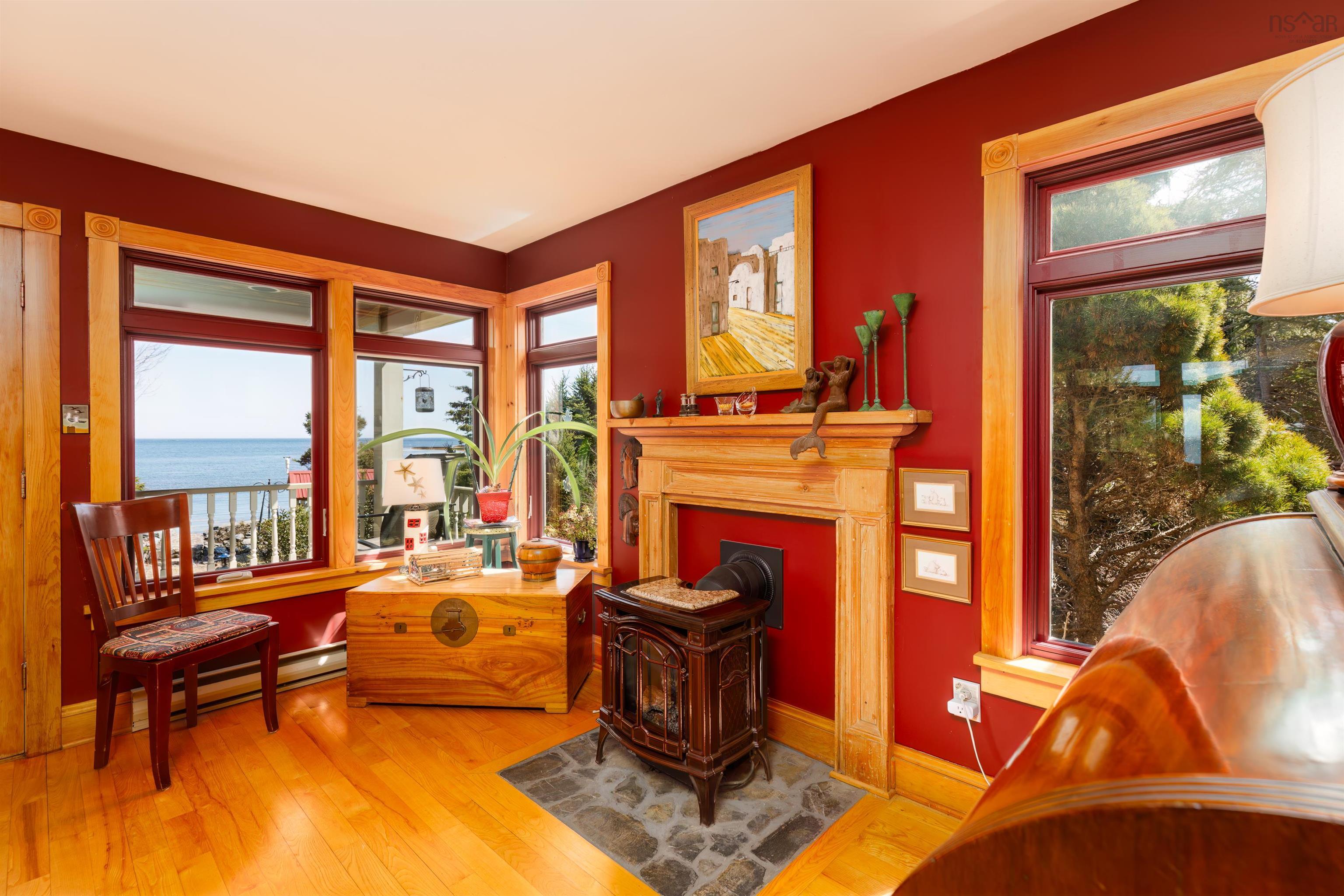 $1,550,000.00: 181 Pine Drive, Heckmans Island