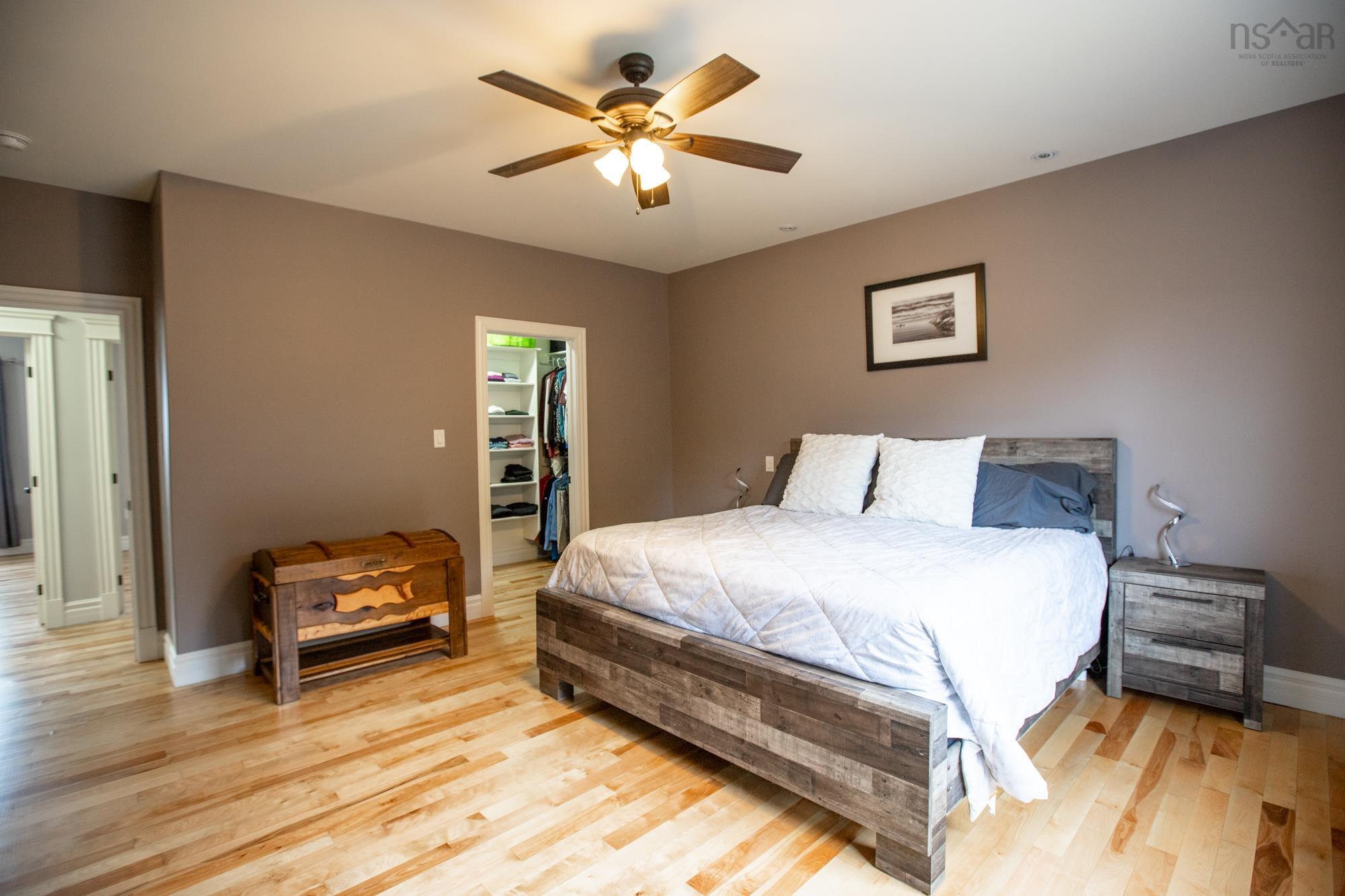 $829,900.00: 52 Cherrywood Drive, Dartmouth