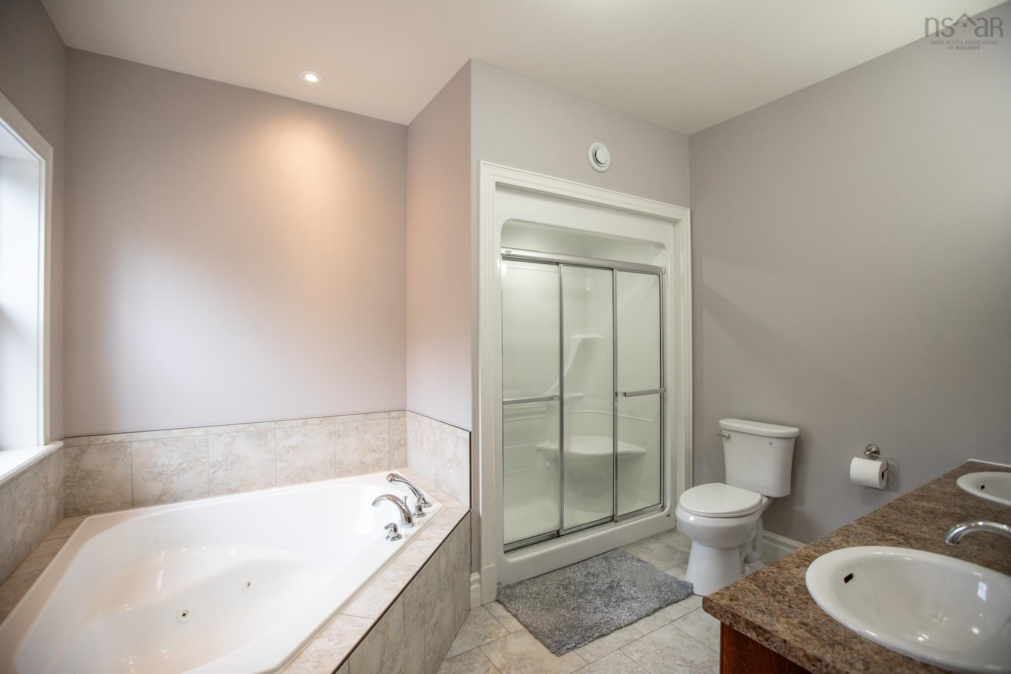 $829,900.00: 52 Cherrywood Drive, Dartmouth