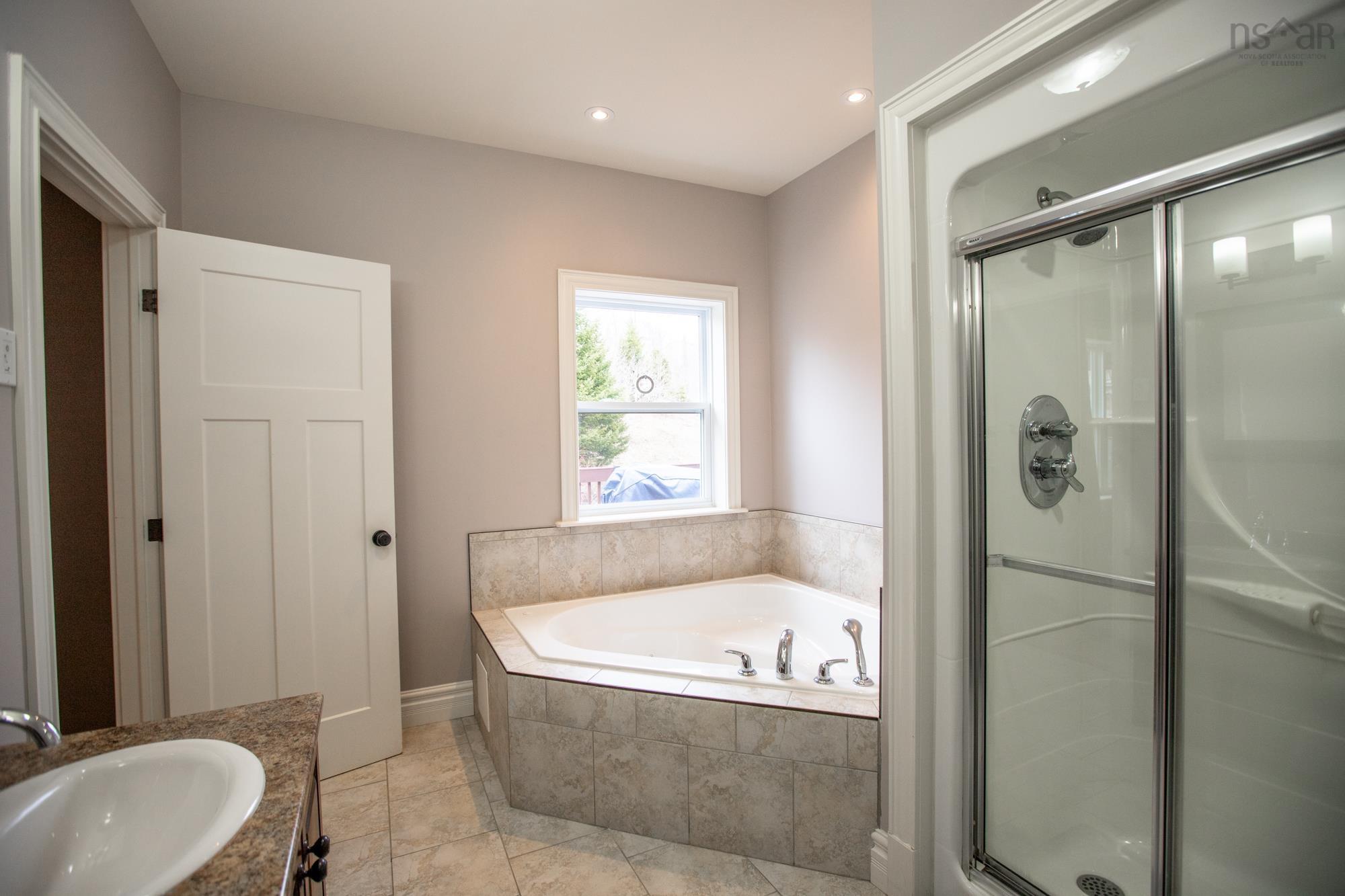 $829,900.00: 52 Cherrywood Drive, Dartmouth