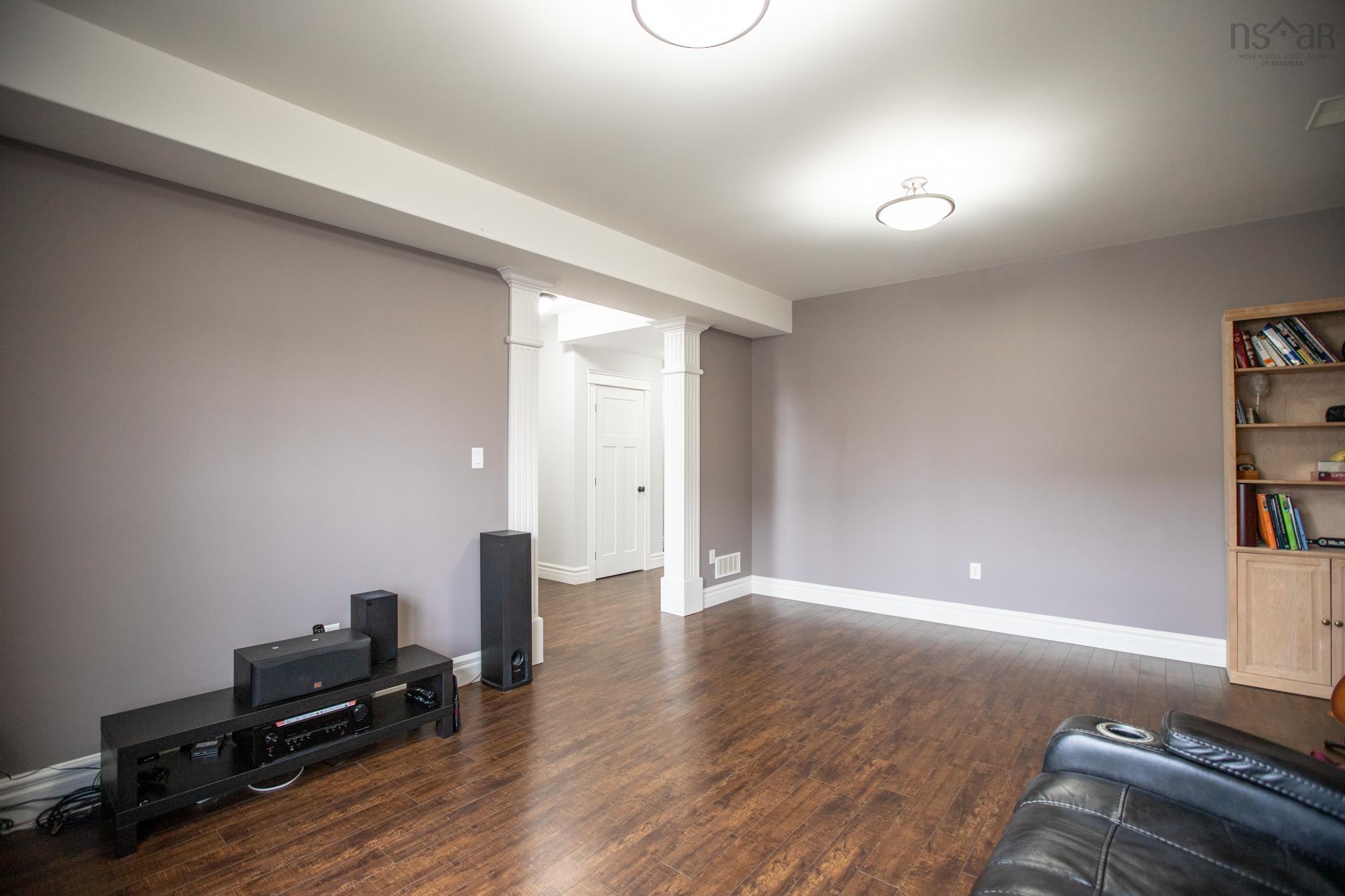 $829,900.00: 52 Cherrywood Drive, Dartmouth