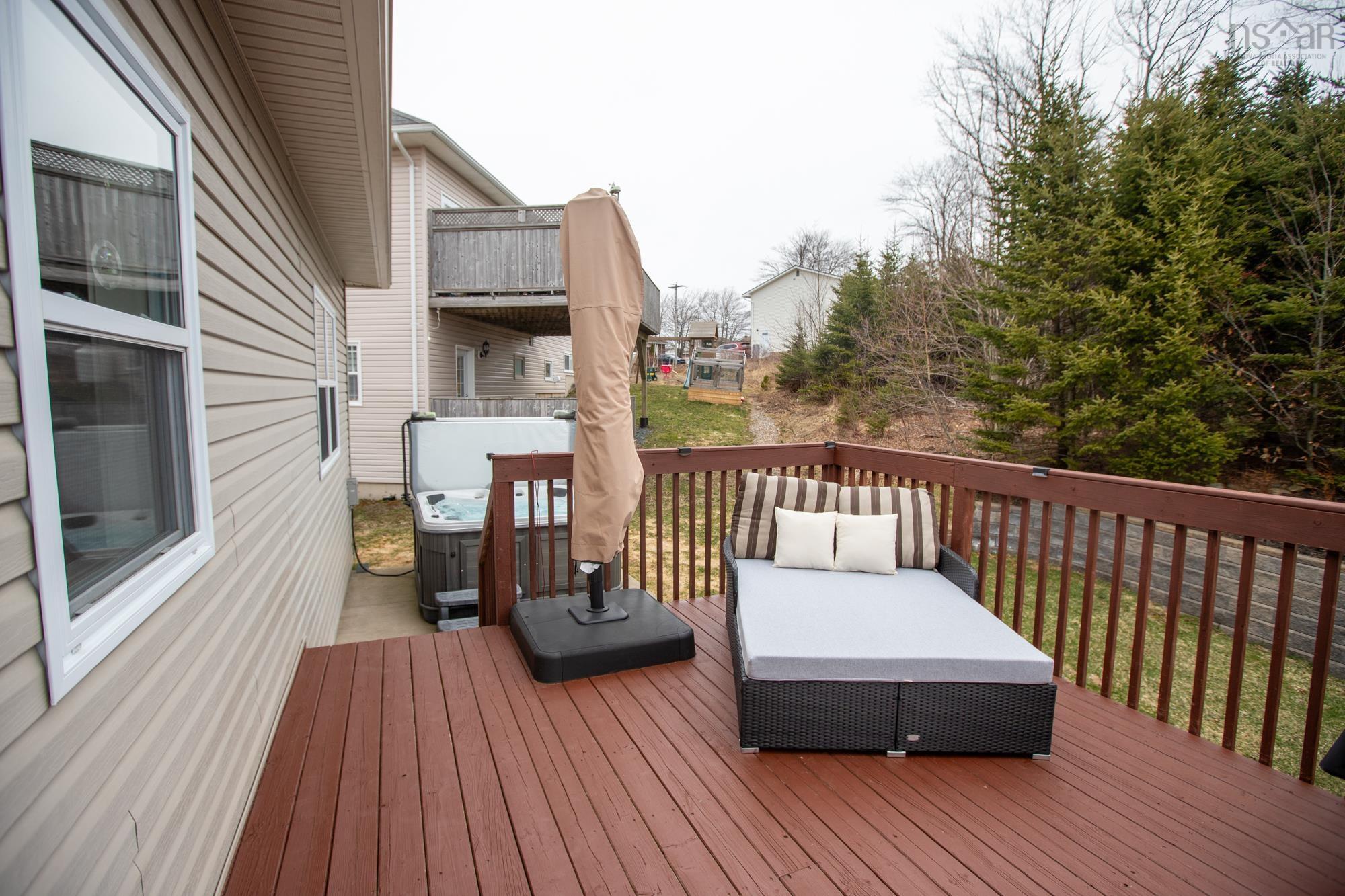 $829,900.00: 52 Cherrywood Drive, Dartmouth