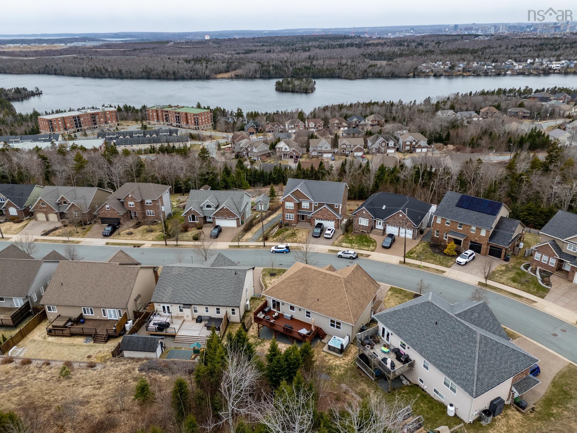 $829,900.00: 52 Cherrywood Drive, Dartmouth