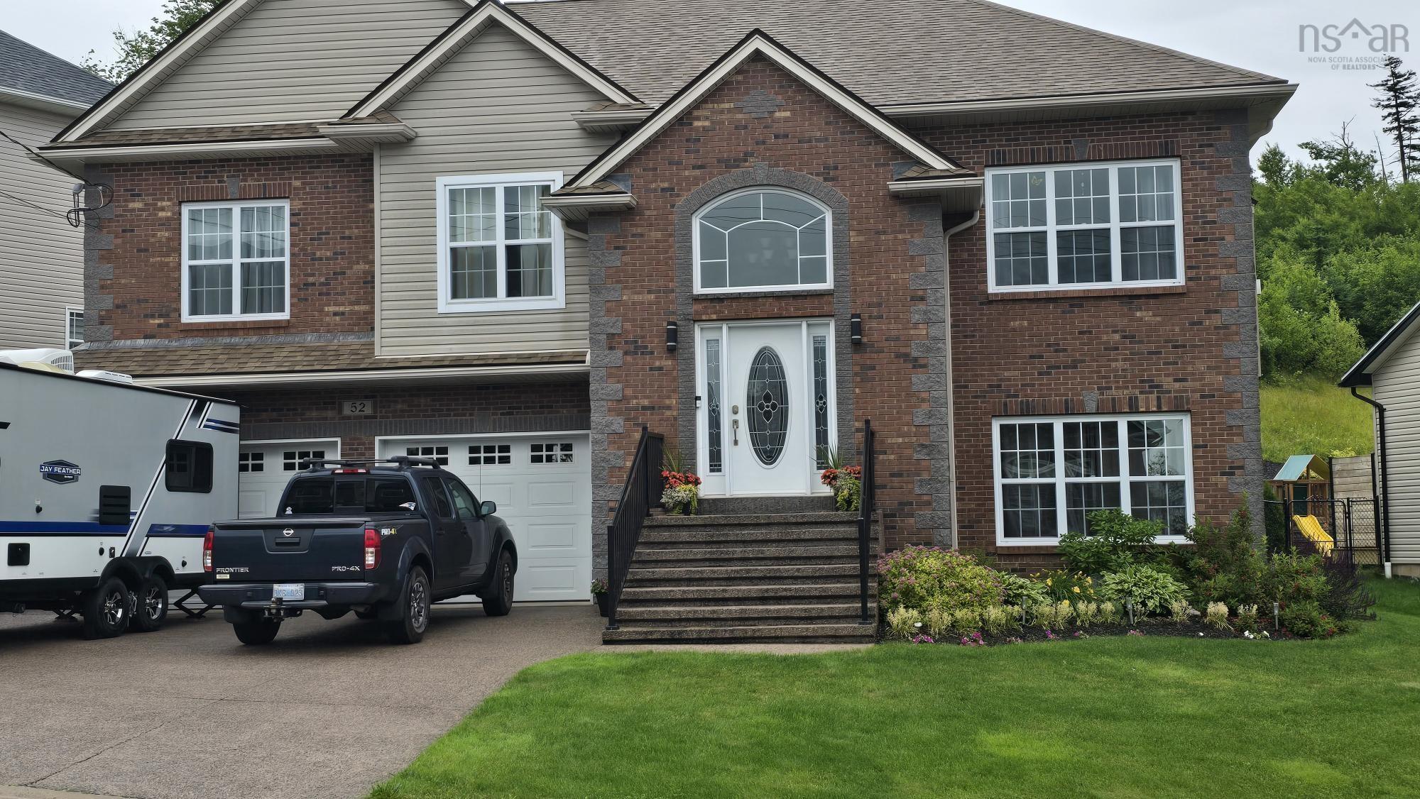 $829,900.00: 52 Cherrywood Drive, Dartmouth