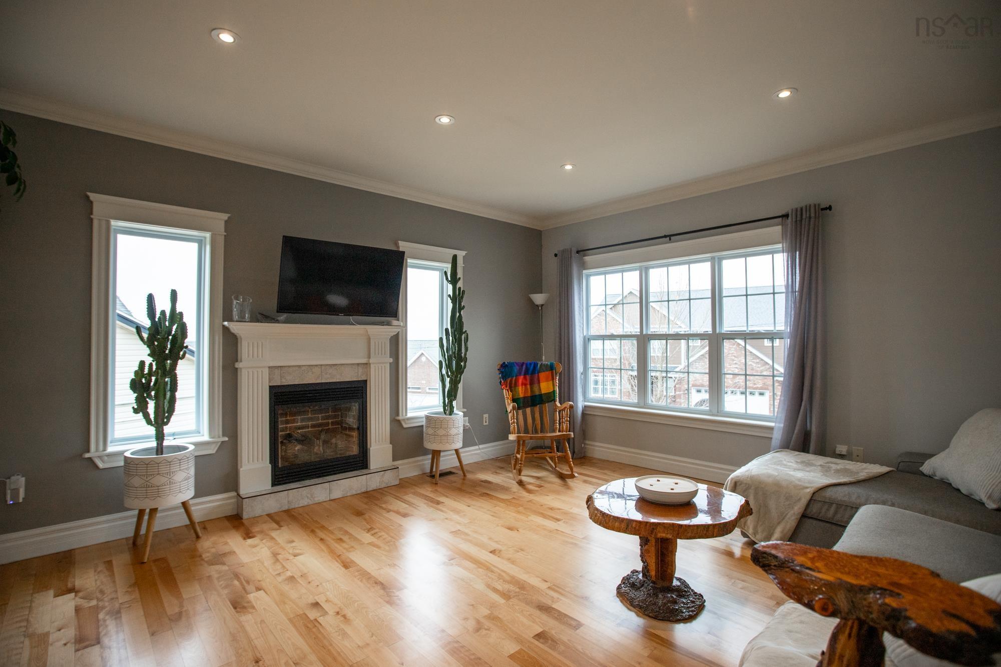 $829,900.00: 52 Cherrywood Drive, Dartmouth