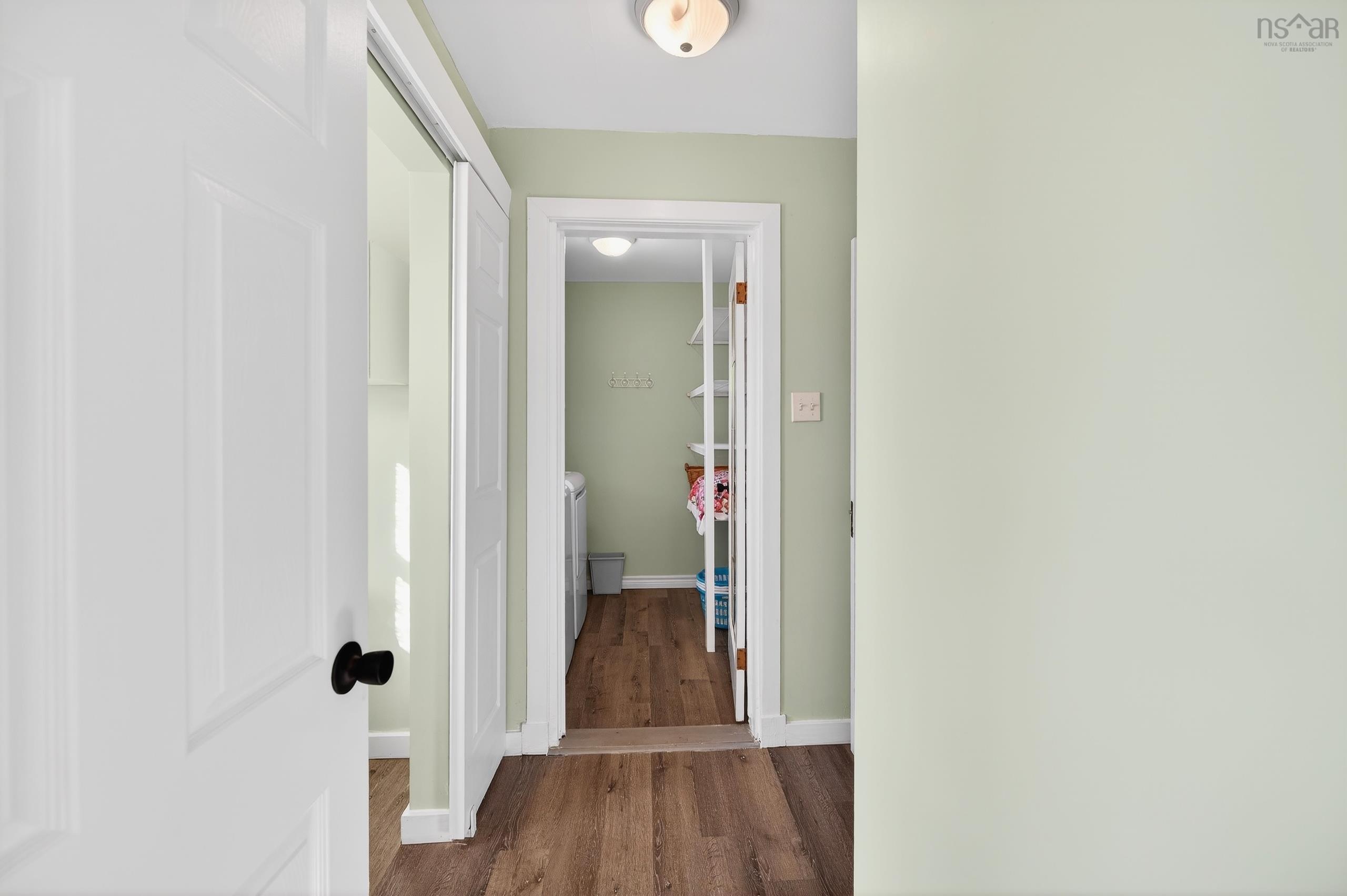 $419,900.00: 15682 7 Highway, East Ship Harbour