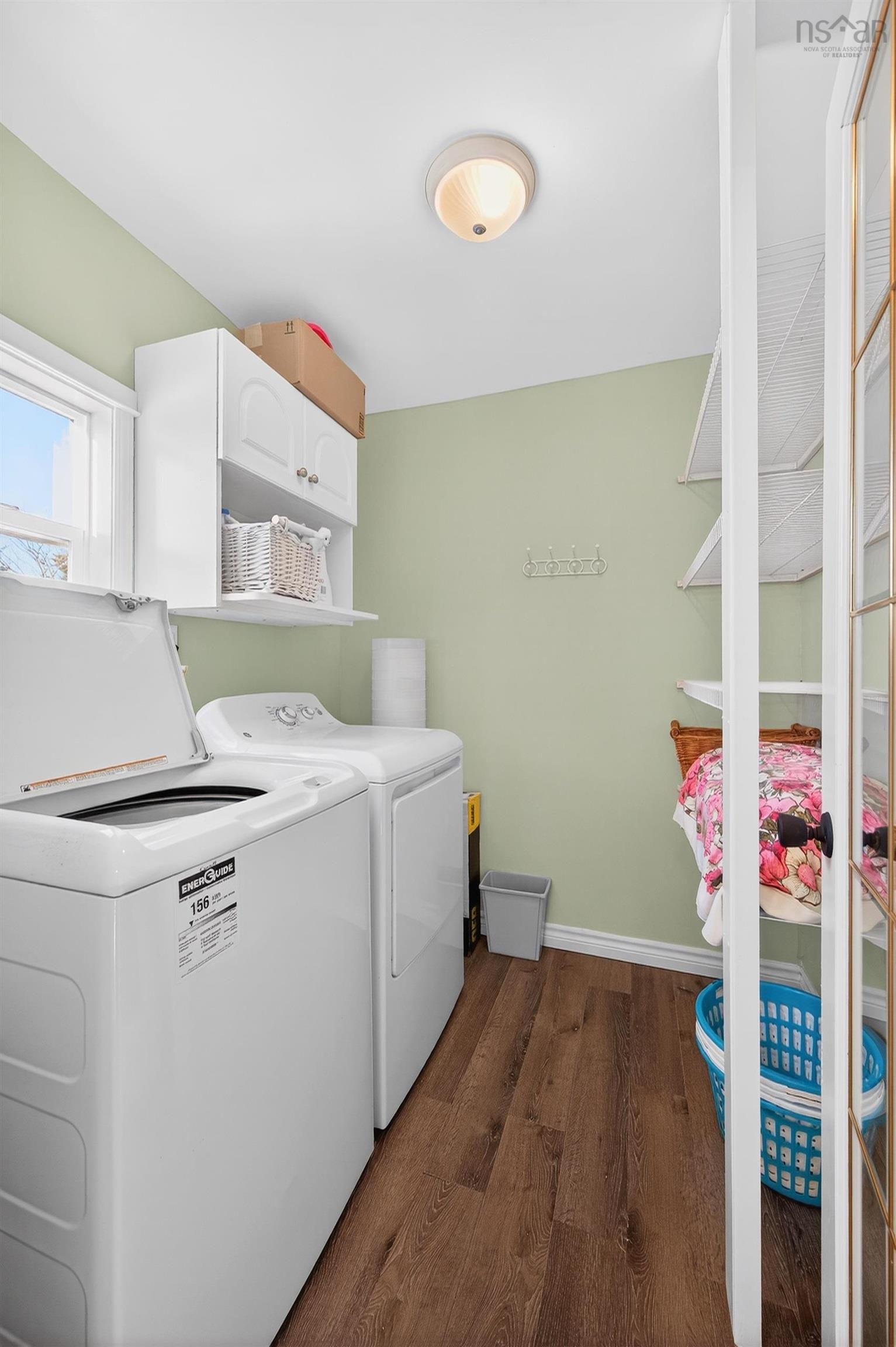 $419,900.00: 15682 7 Highway, East Ship Harbour
