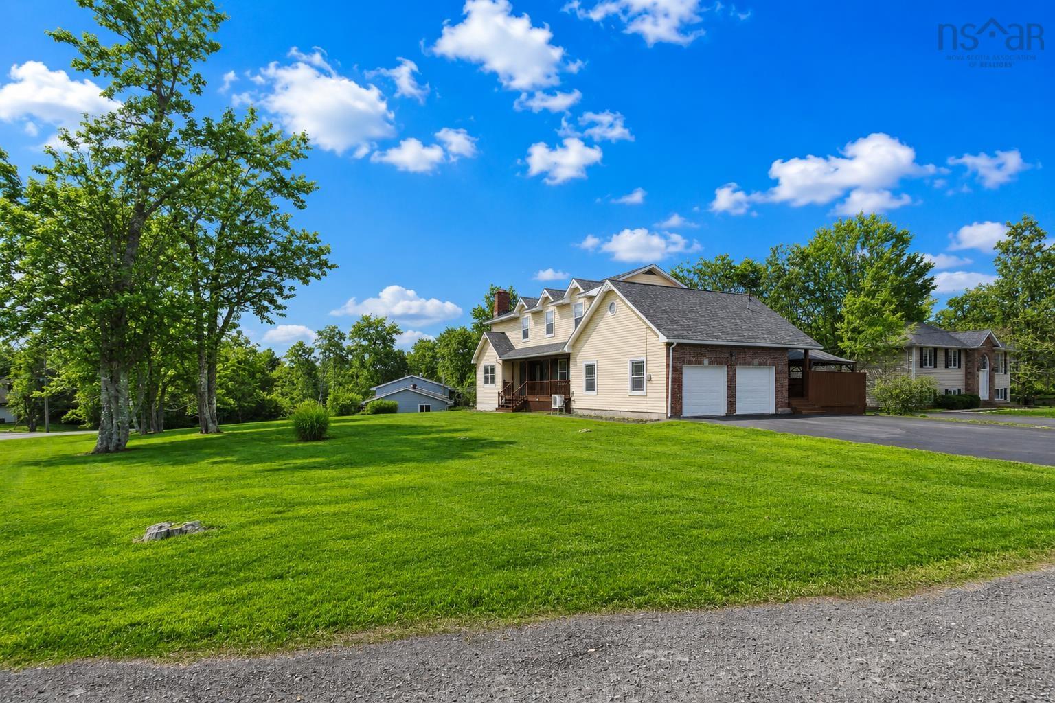 9 Dyllys Drive, Middle Sackville, NS (MLS 202607393)