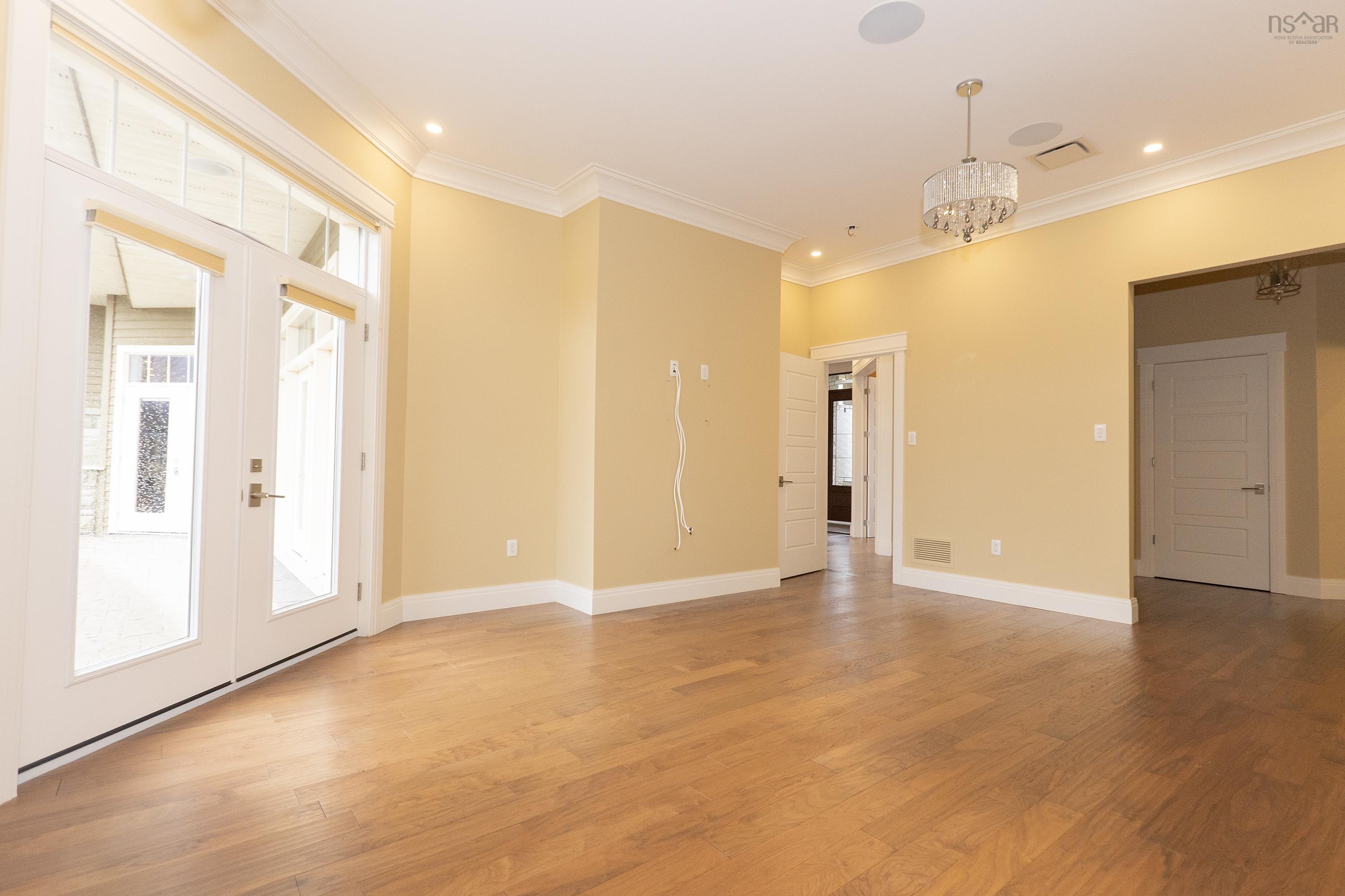 $1,100,000.00: 31 Gosling Glen, East Amherst