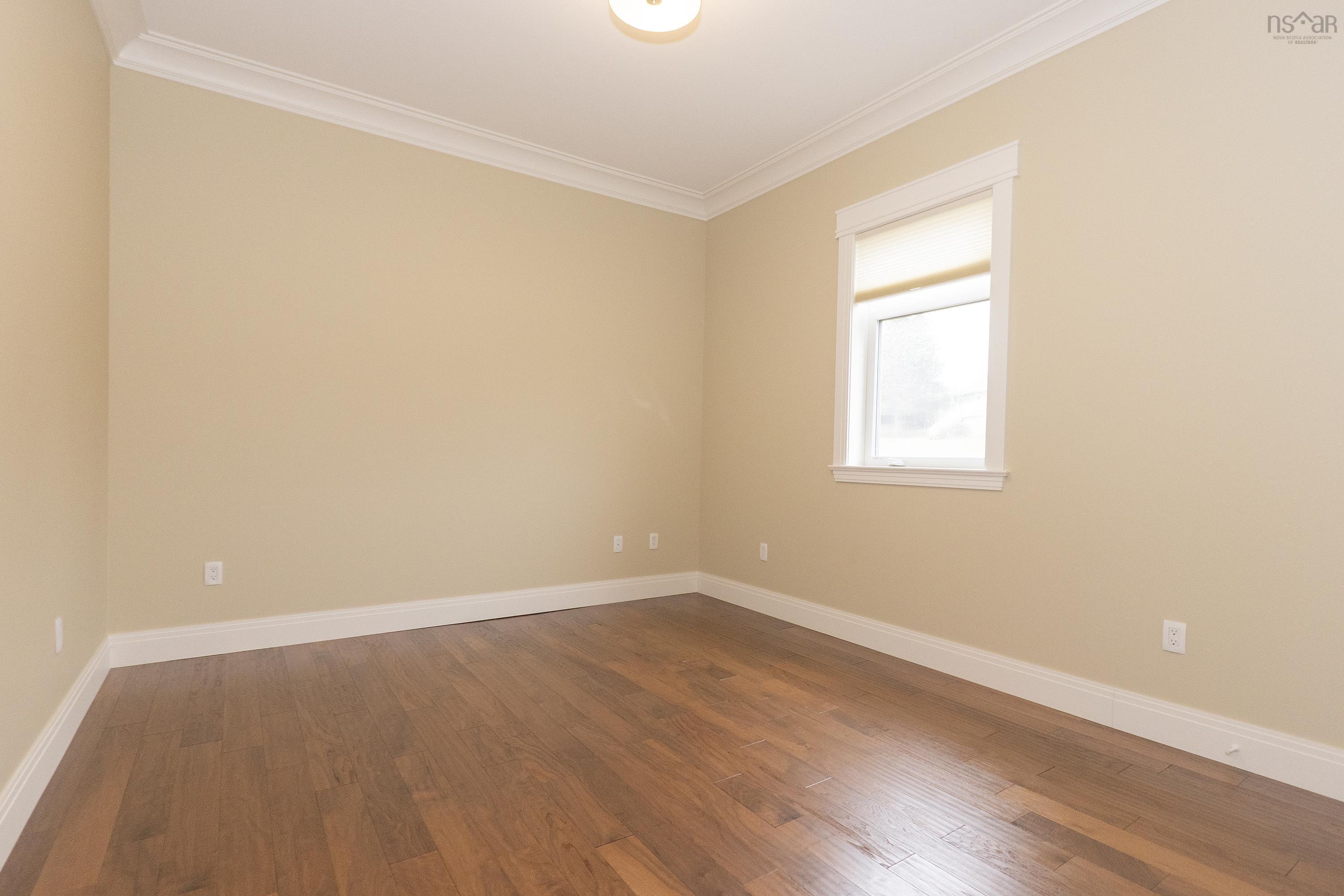 $1,100,000.00: 31 Gosling Glen, East Amherst
