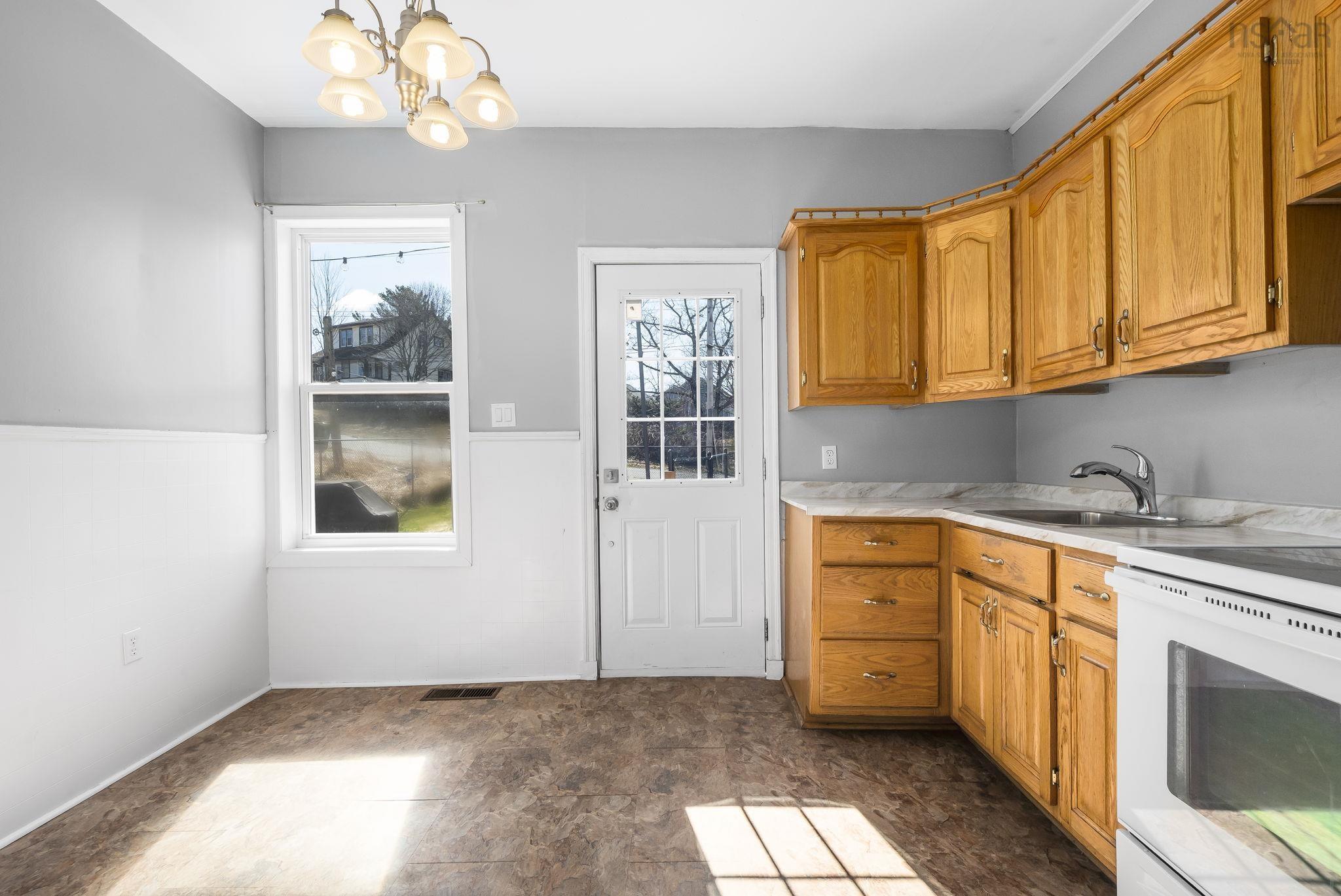 $399,000.00: 10 Pleasant Hill, Stewiacke