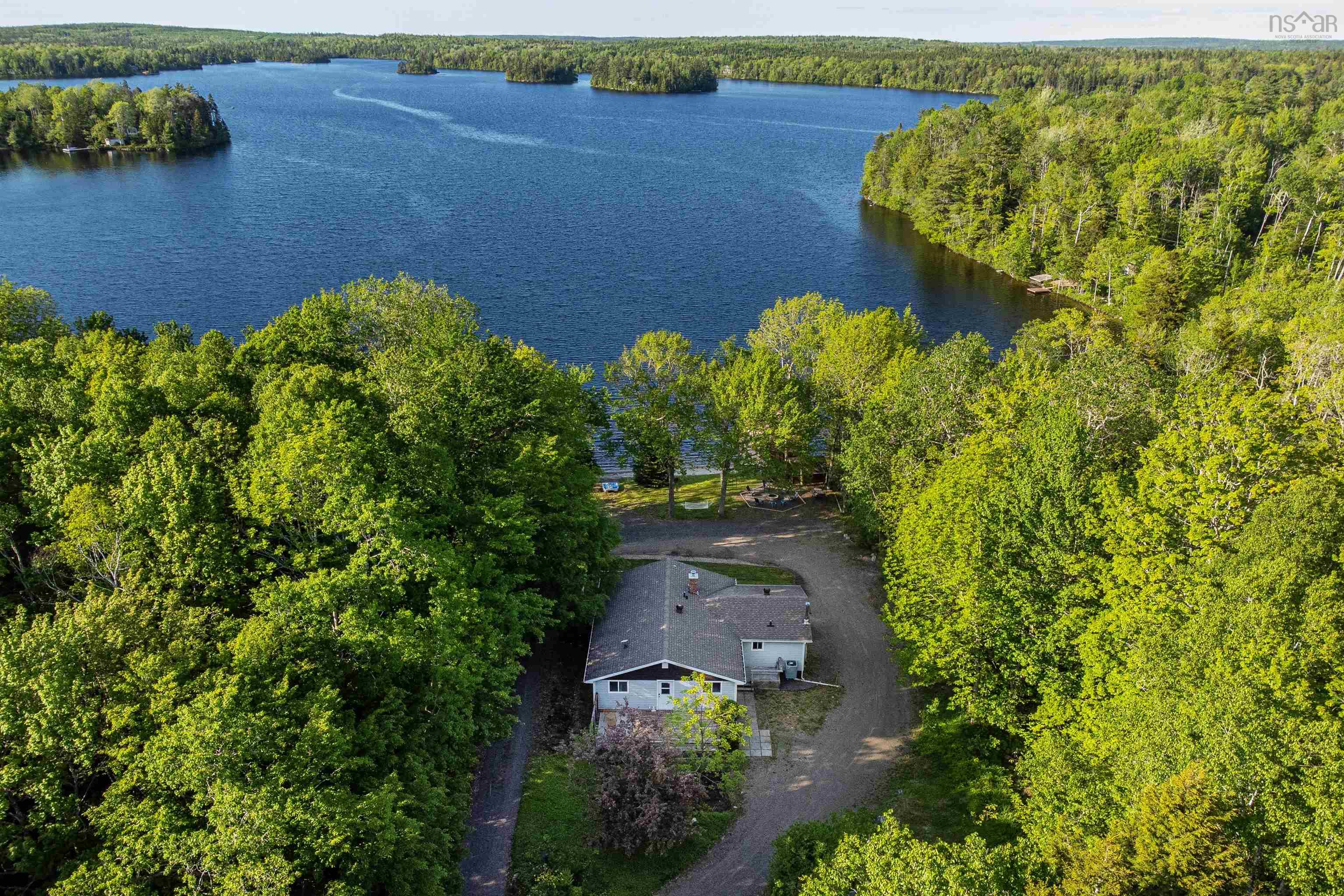 $874,900.00: 4780 Aylesford Road, Lake George
